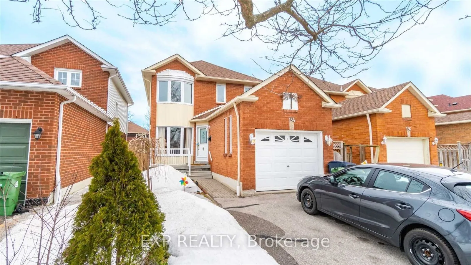Detached Home For Lease | E13604934