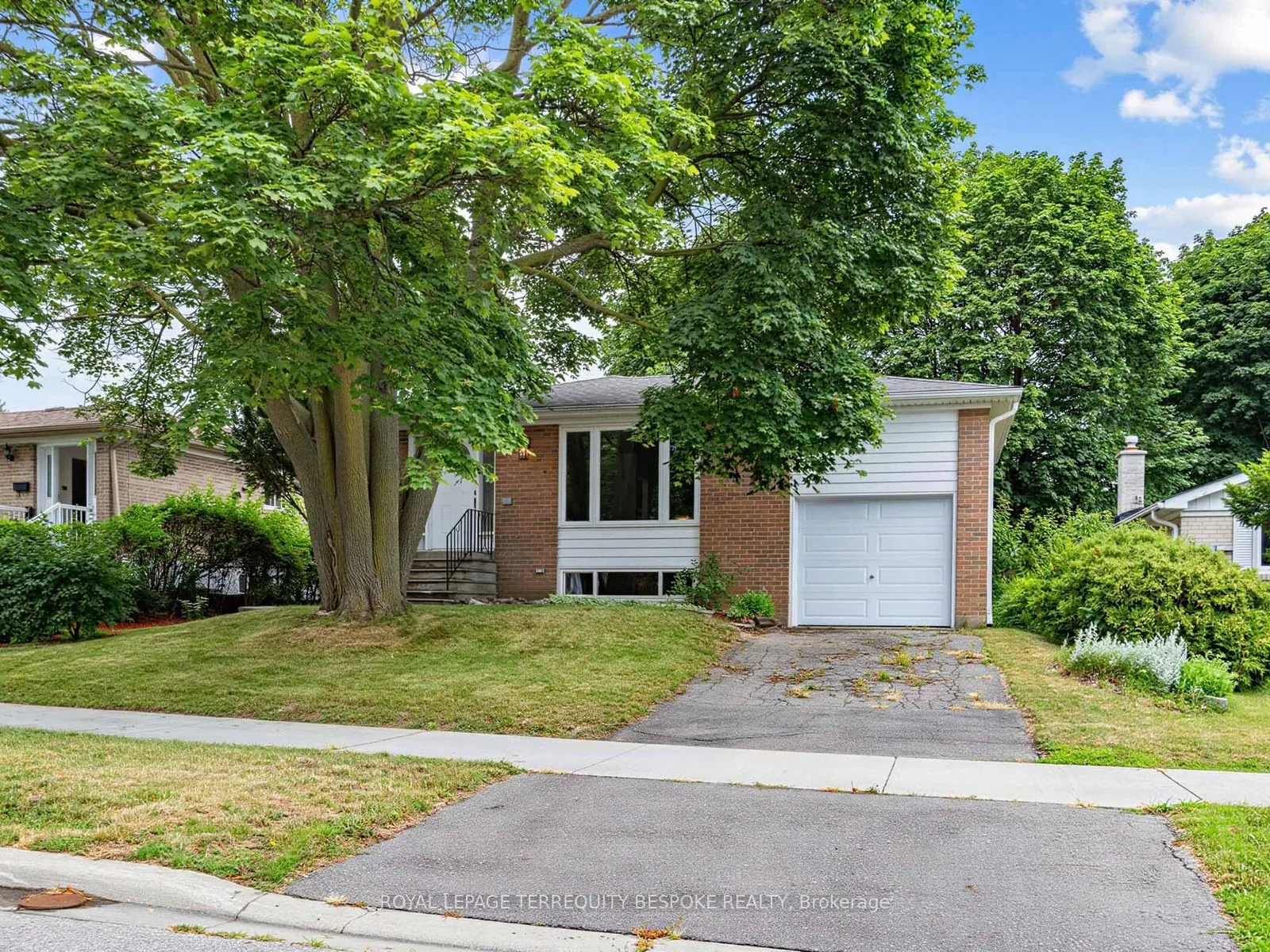 Detached Home For Sale | E13614354