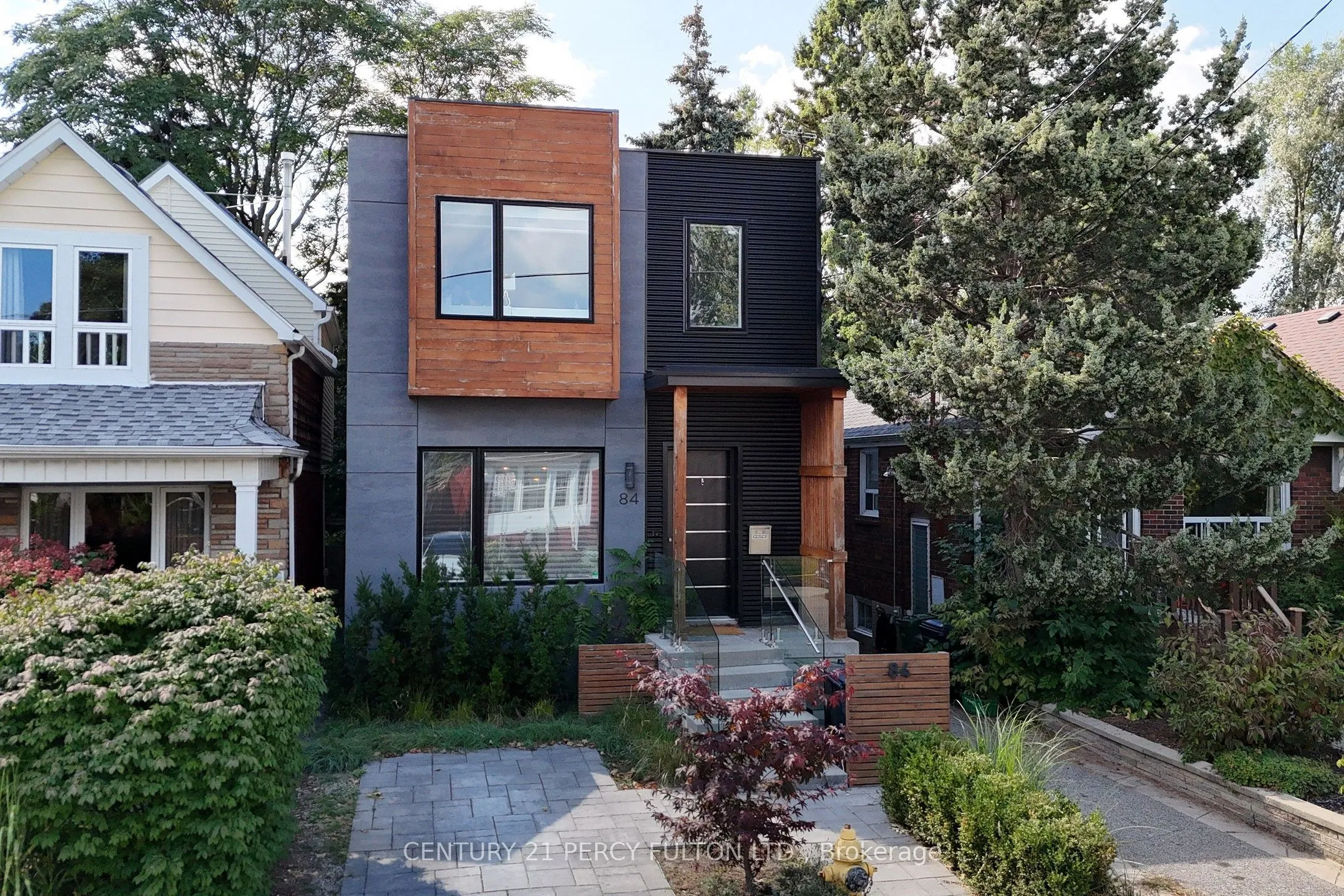 Detached Home For Lease | E13614564