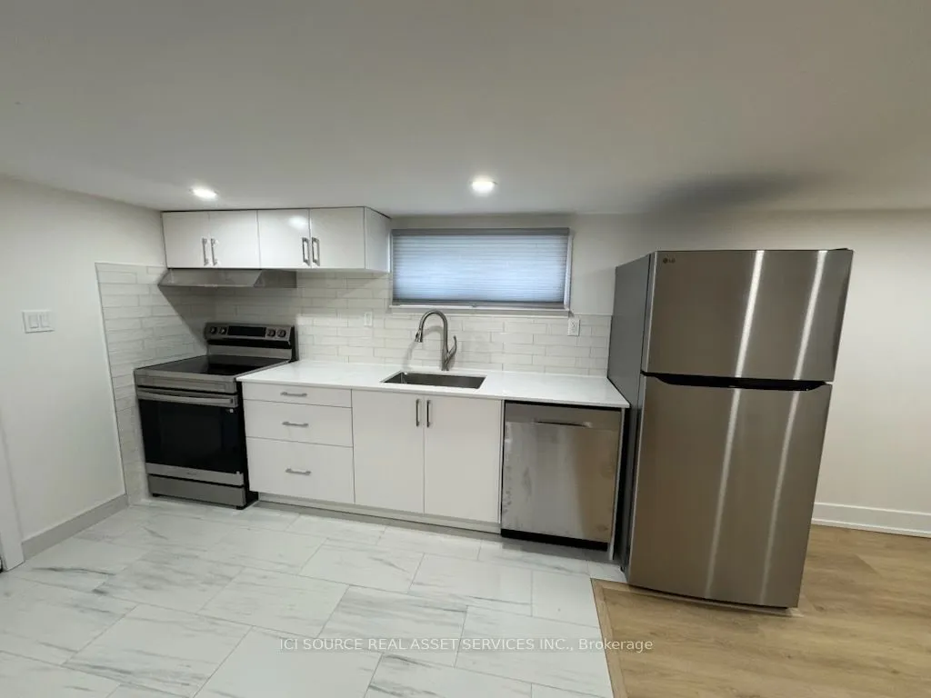 Detached Home For Lease | E13615534