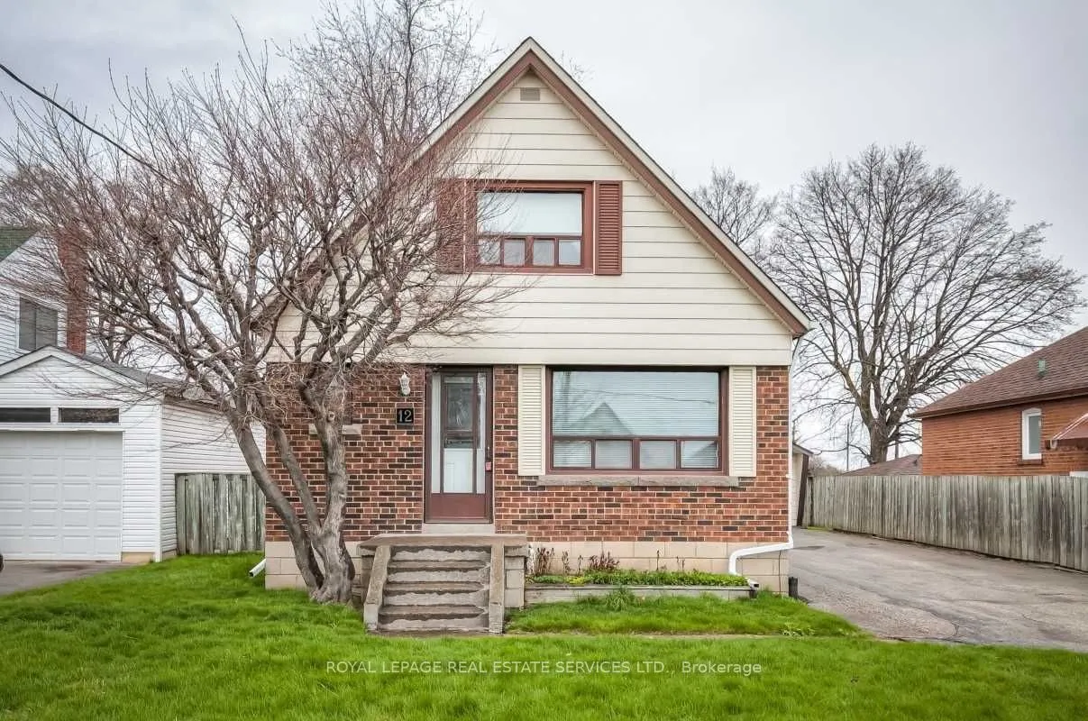 Detached Home For Lease | E13617126