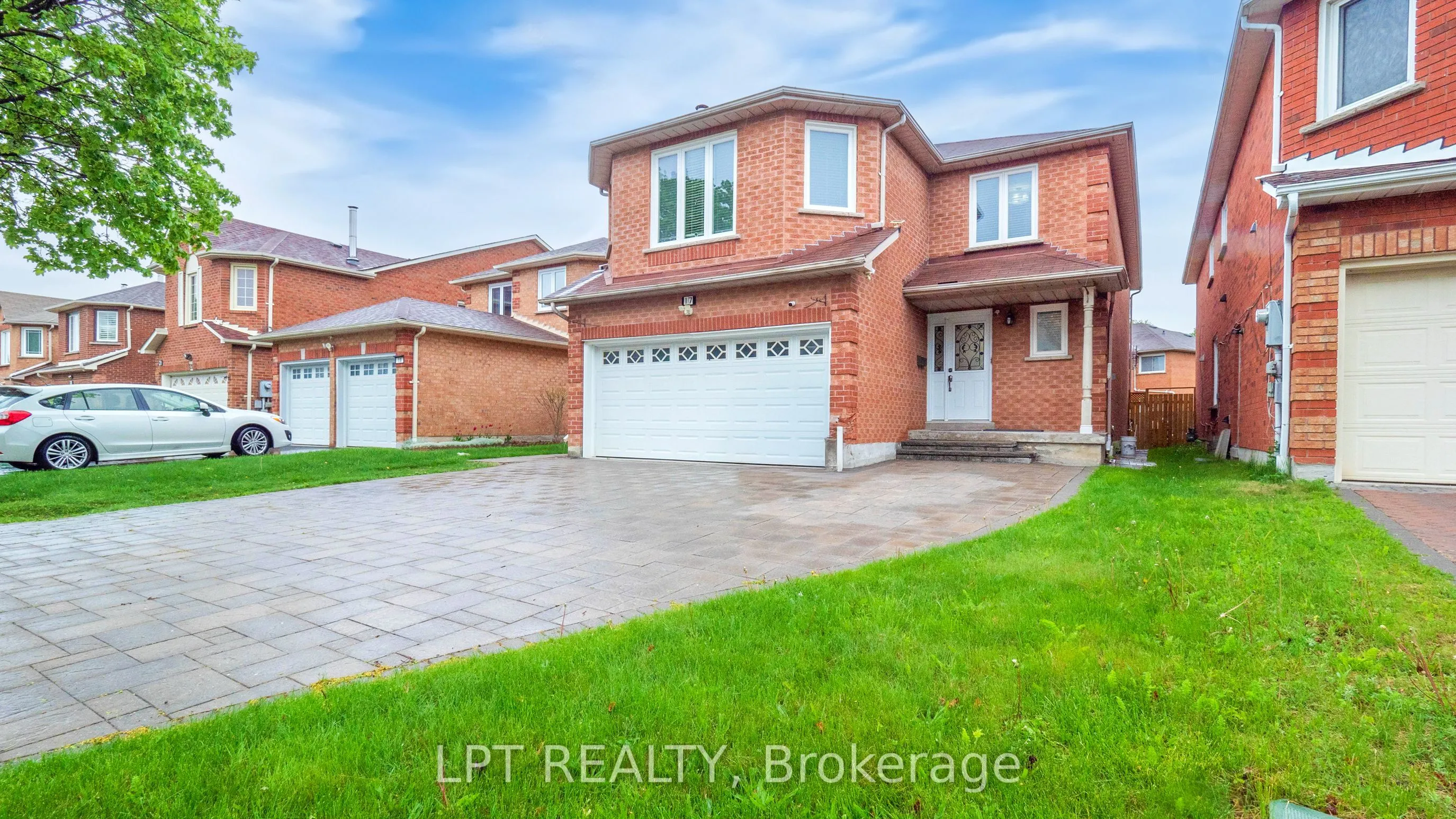 Detached Home For Lease | E13624538