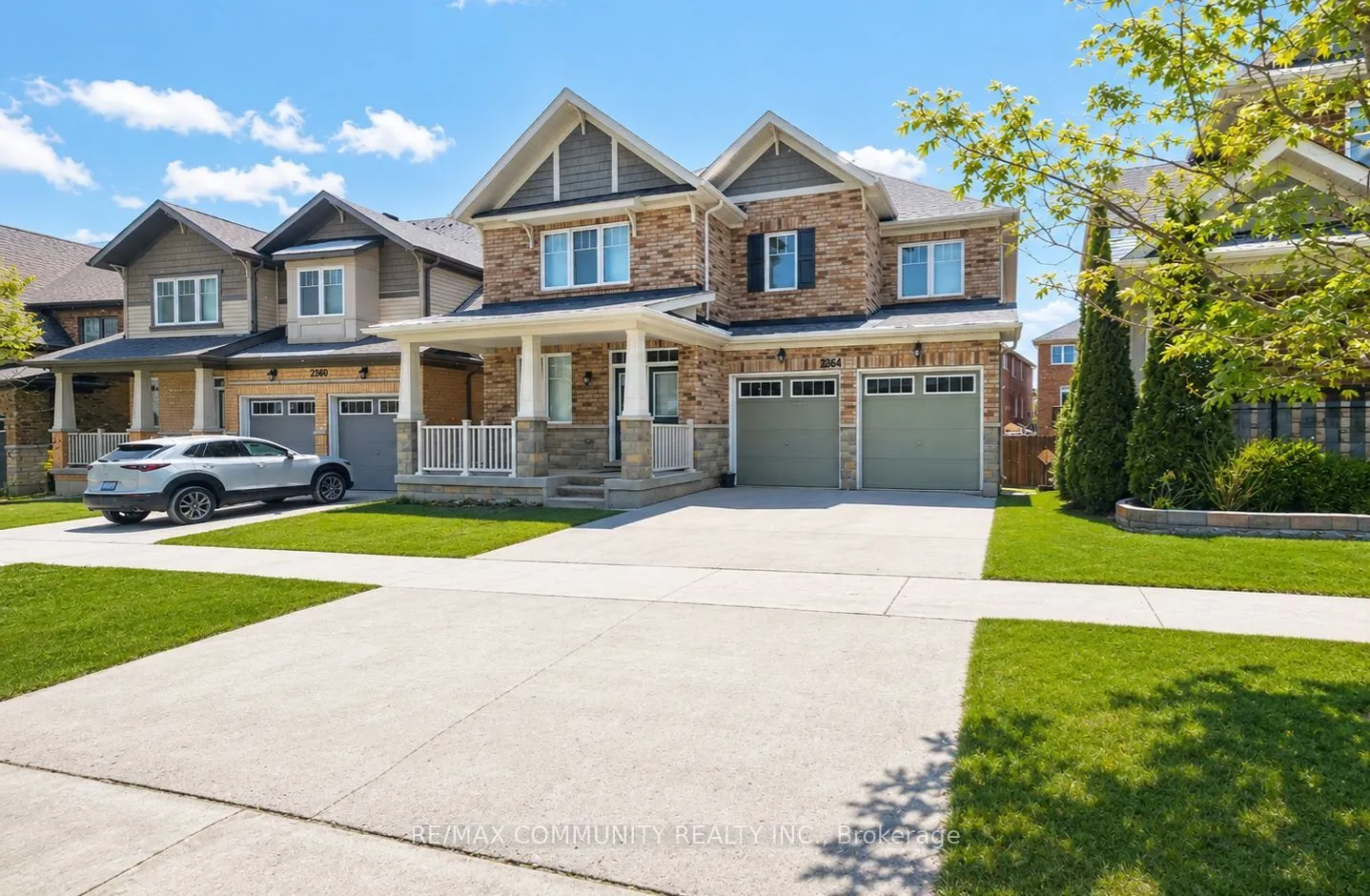 Detached Home For Lease | E13624578