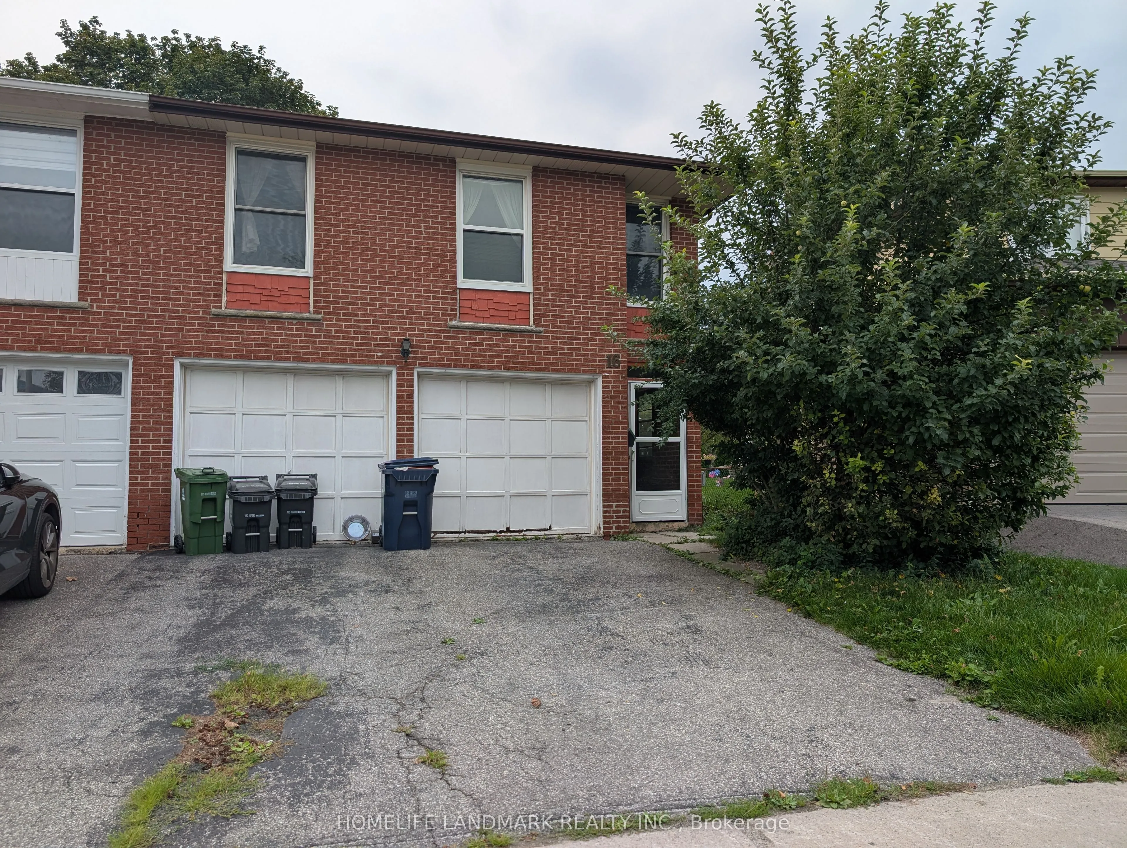Semi-Detached Home For Lease | E13629704