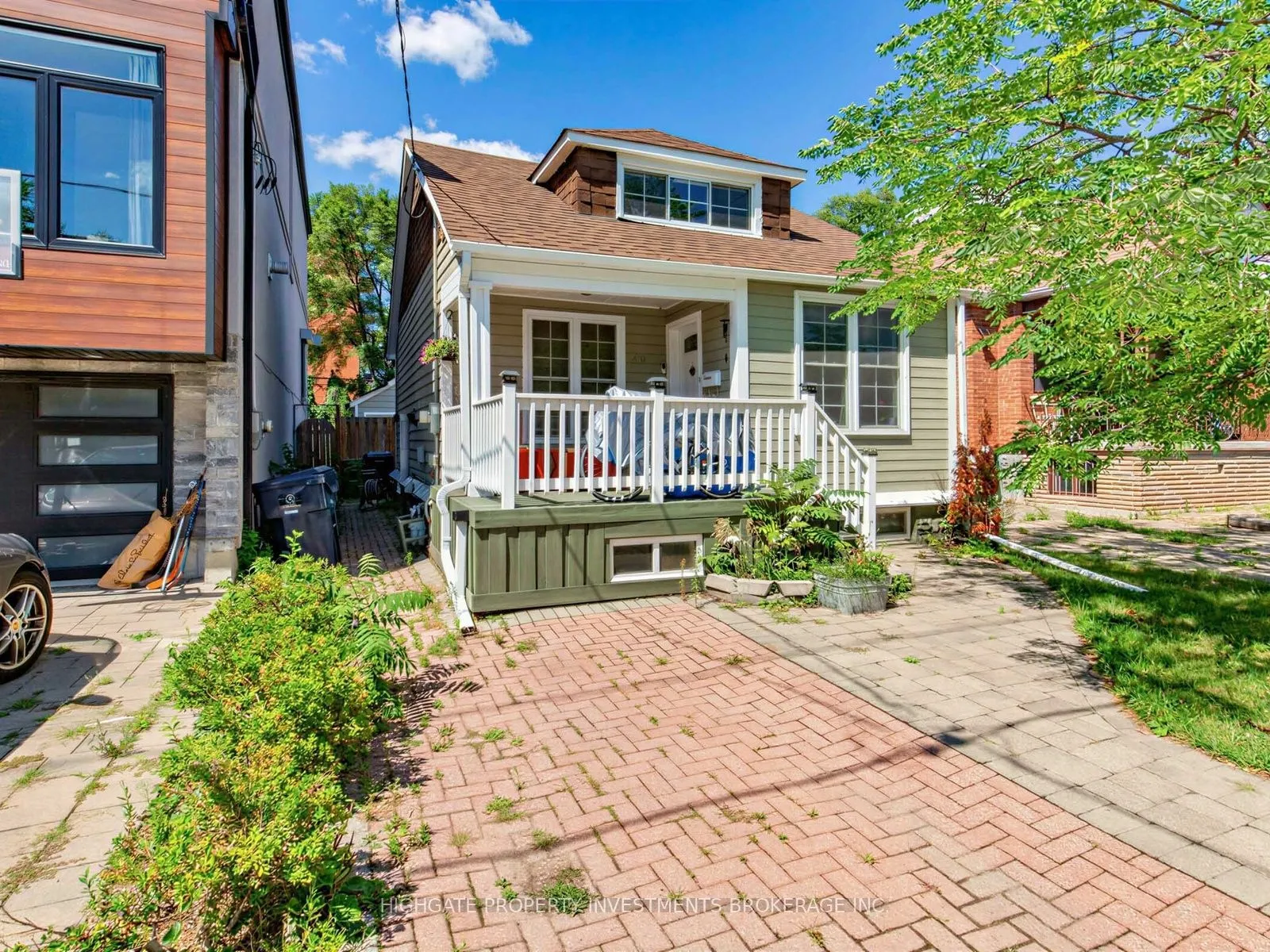 Detached Home For Lease | E13638966
