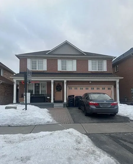 Detached Home For Lease | E13639538