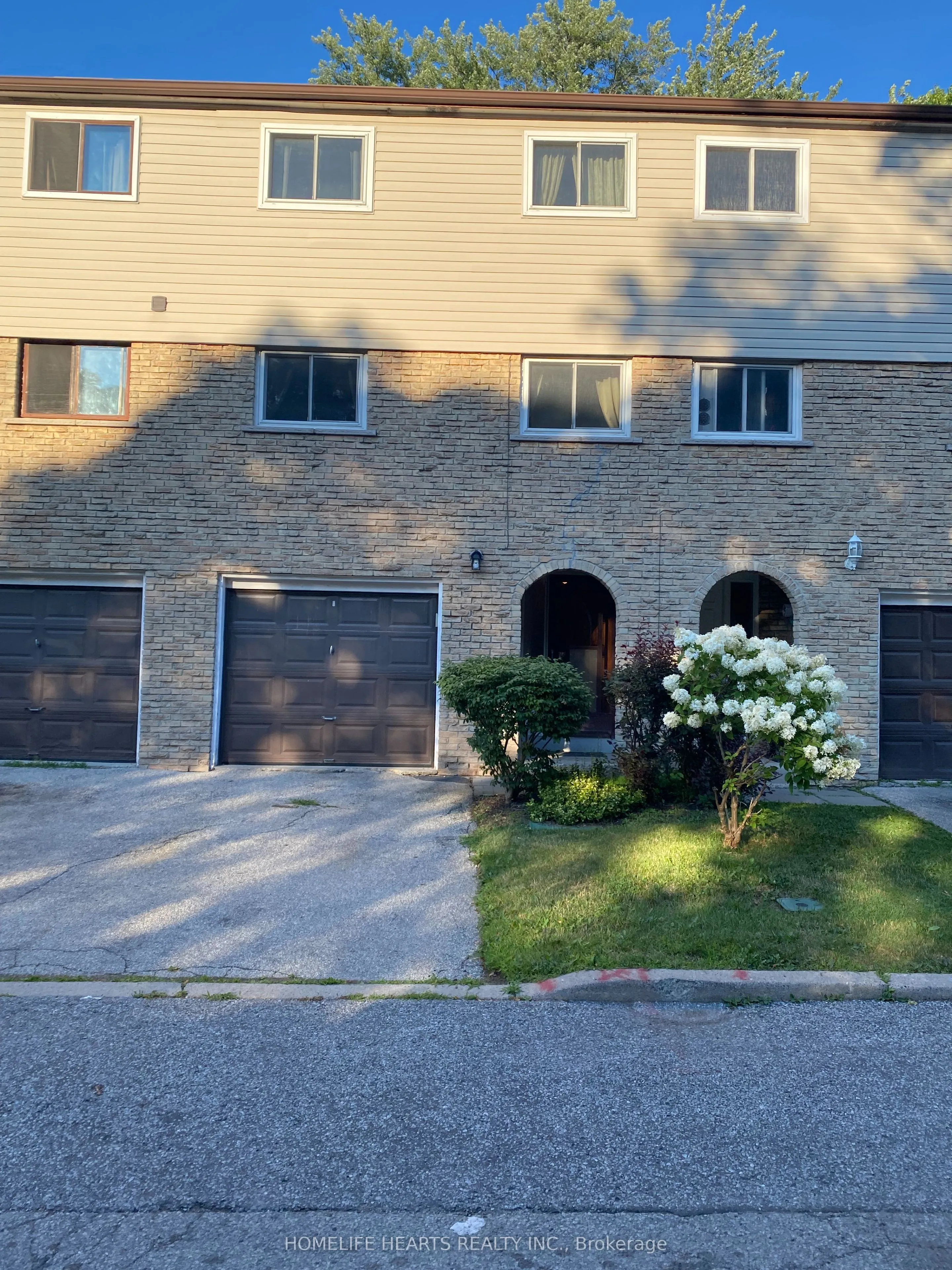 Property For Sale | E13641028