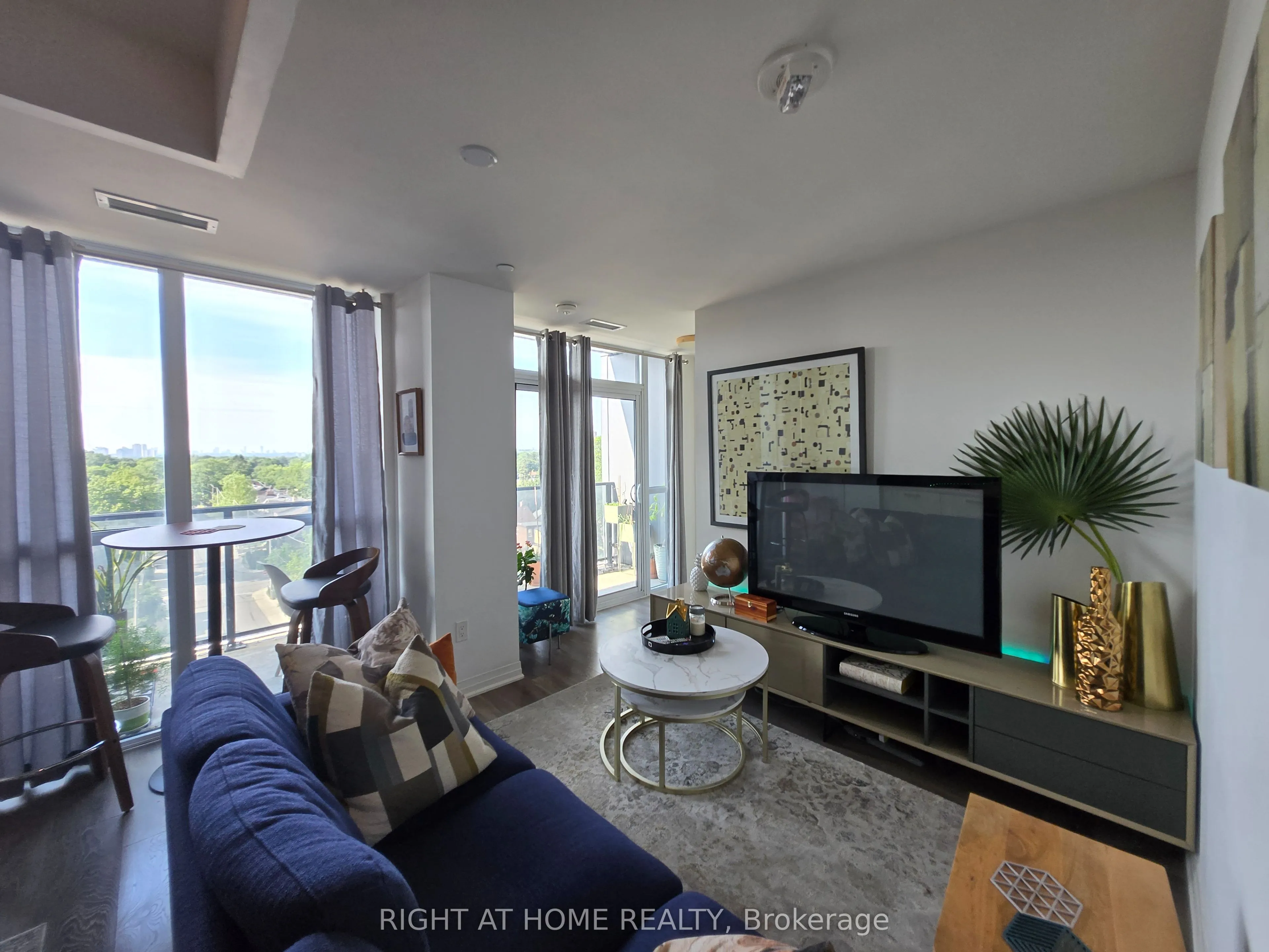 Property For Lease | E13643662