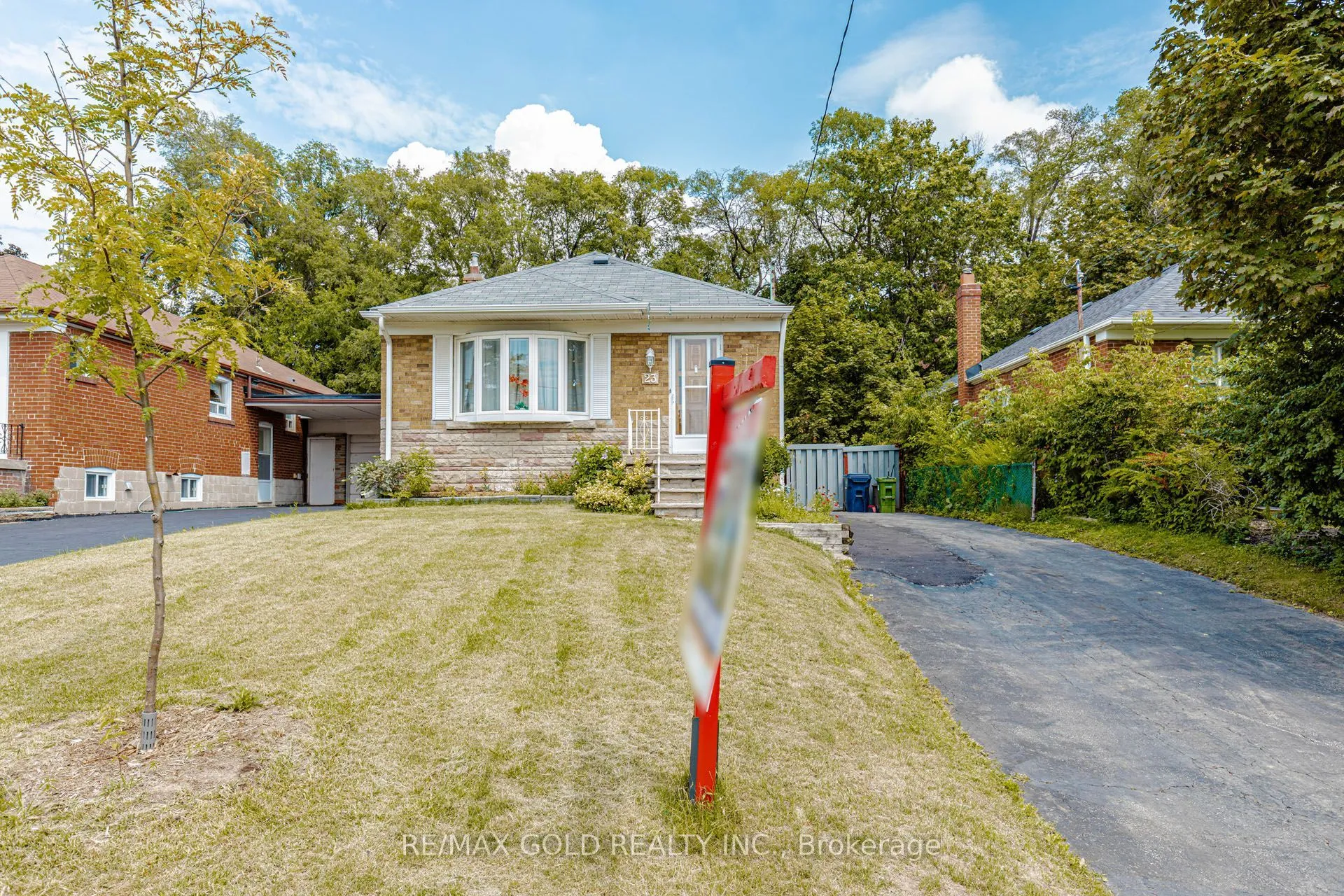 Detached Home For Sale | E13651076