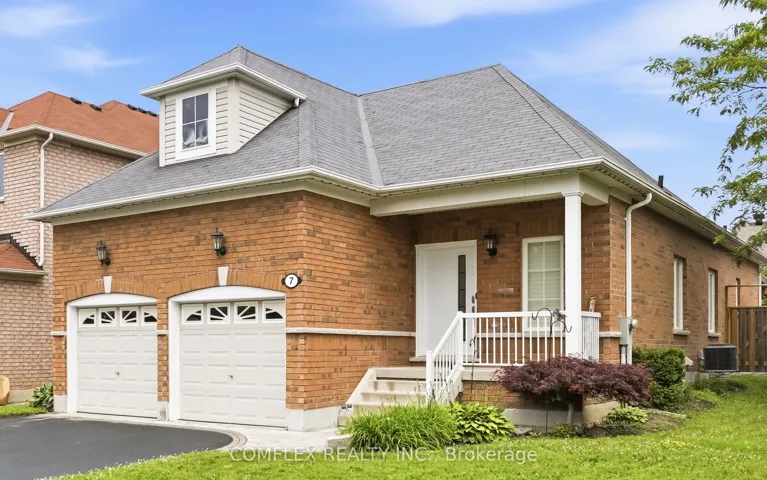 7 Swindells Street, Clarington, ON L1C 0K3