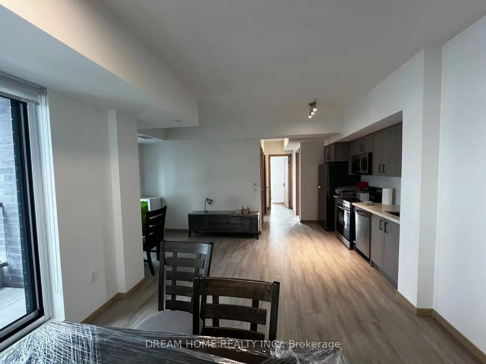 Property For Lease | E13653334