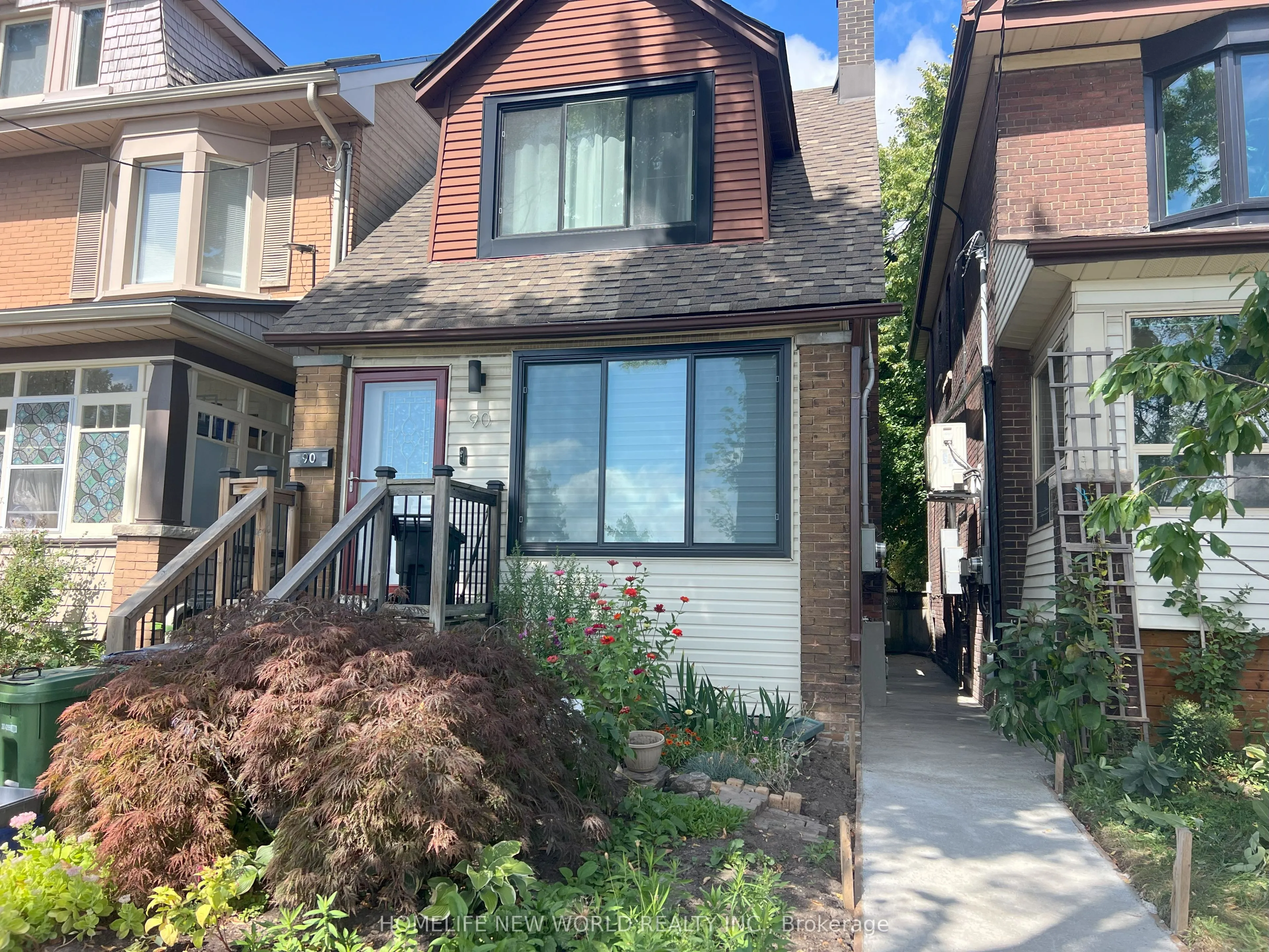 Detached Home For Lease | E13655034