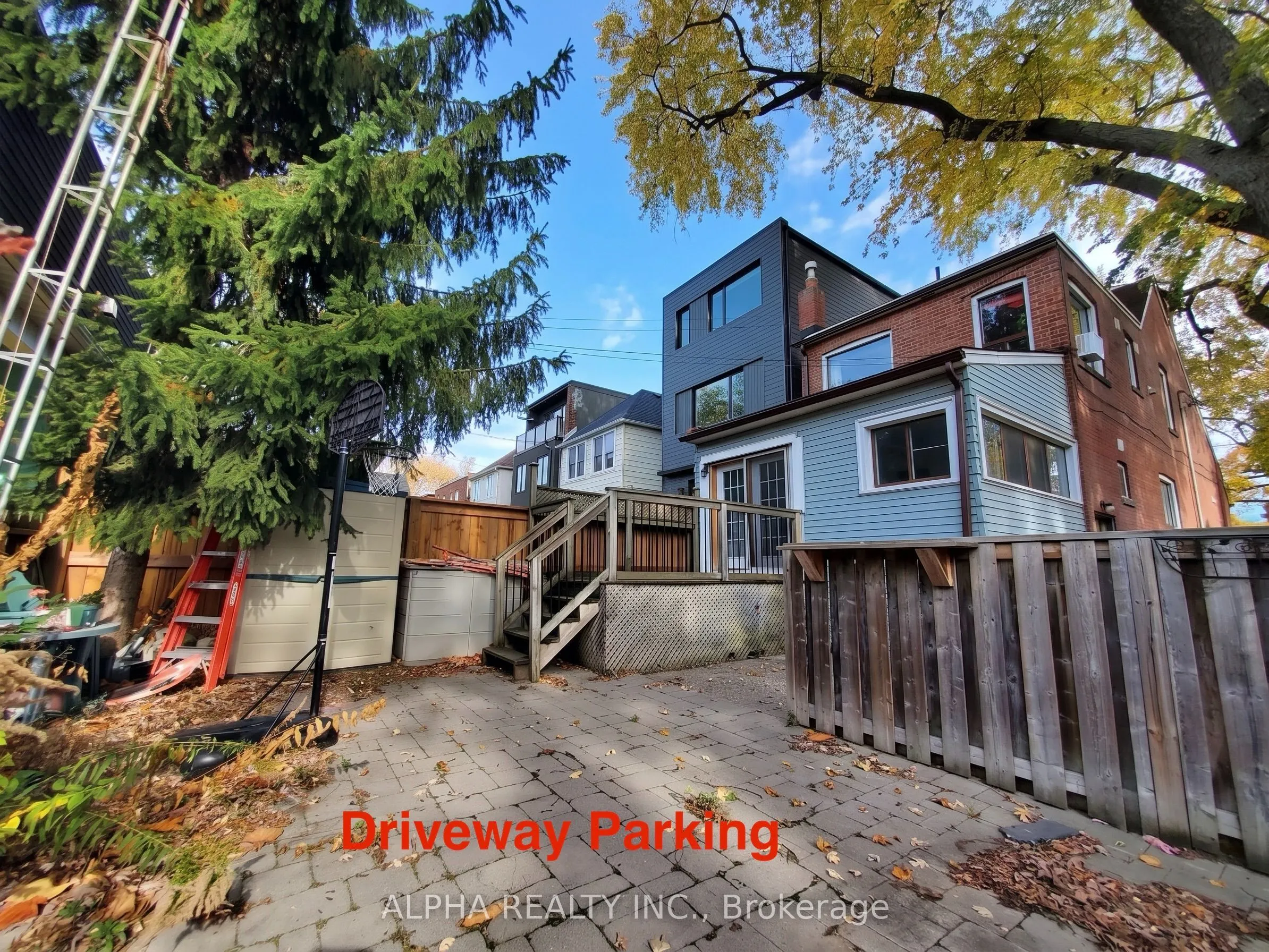 Detached Home For Lease | E13656126