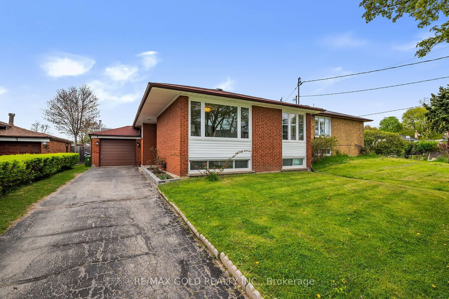 Detached Home For Sale | E13657358