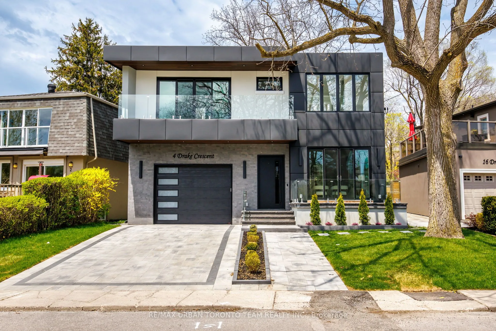 Detached Home For Lease | E13661710