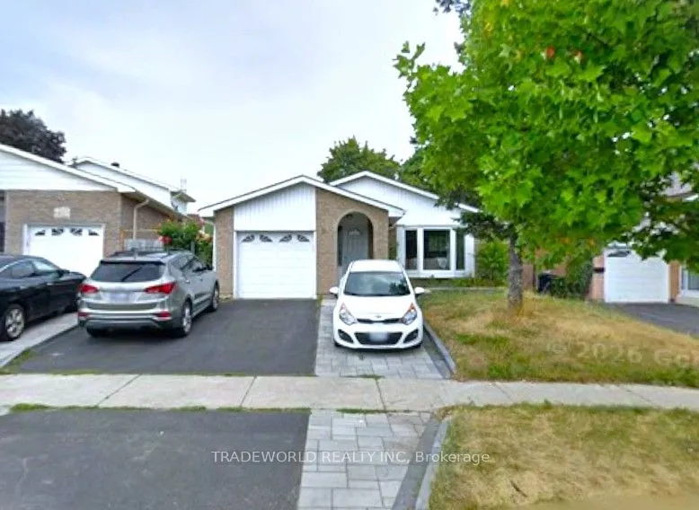 Detached Home For Lease | E13662420