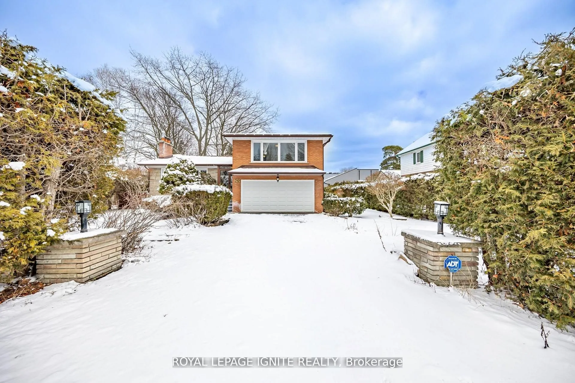 Detached Home For Lease | E13668188