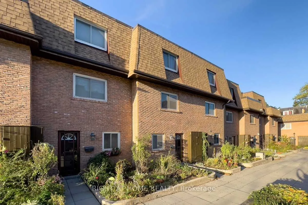 Property For Lease | E13676108
