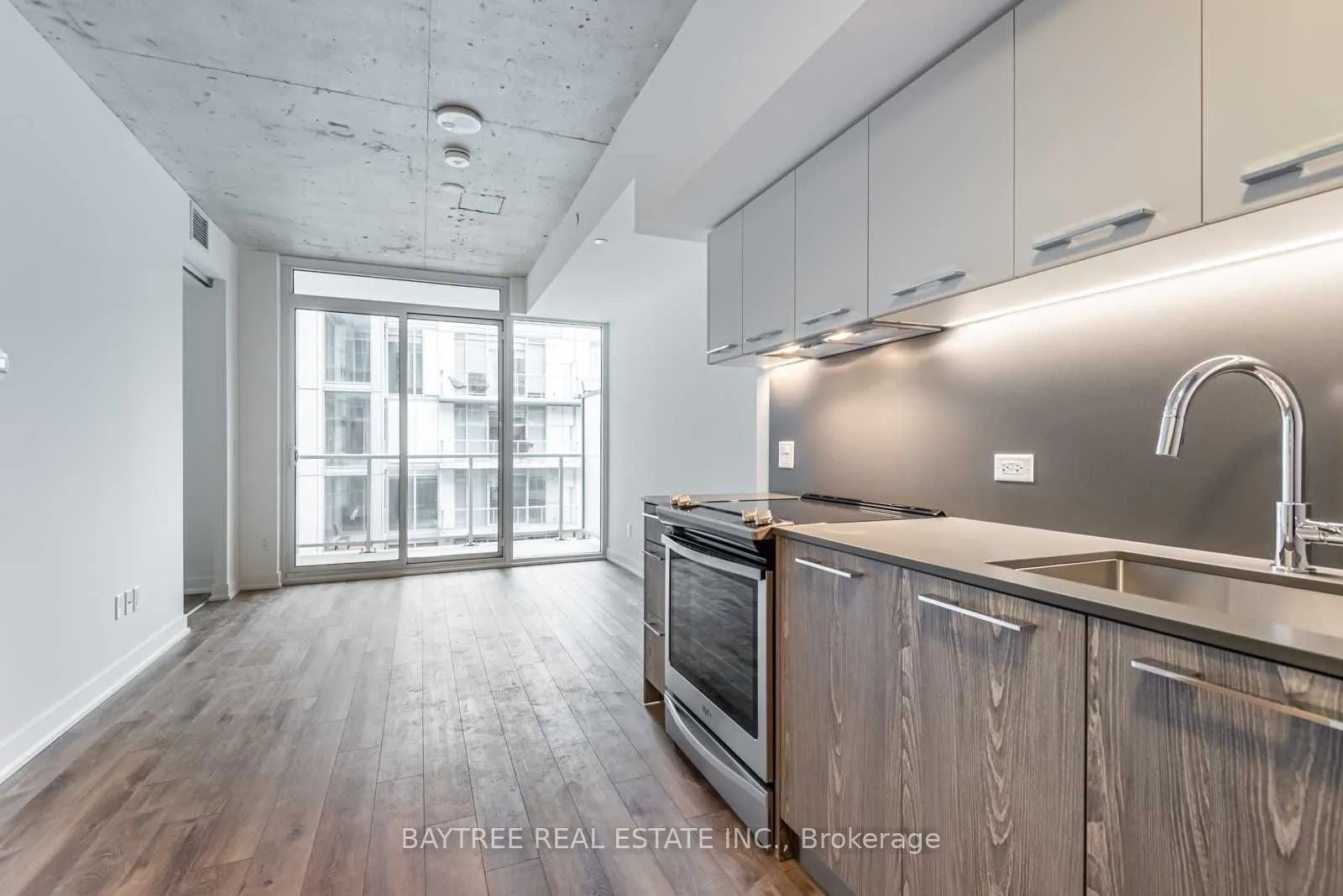 Property For Lease | E13677968