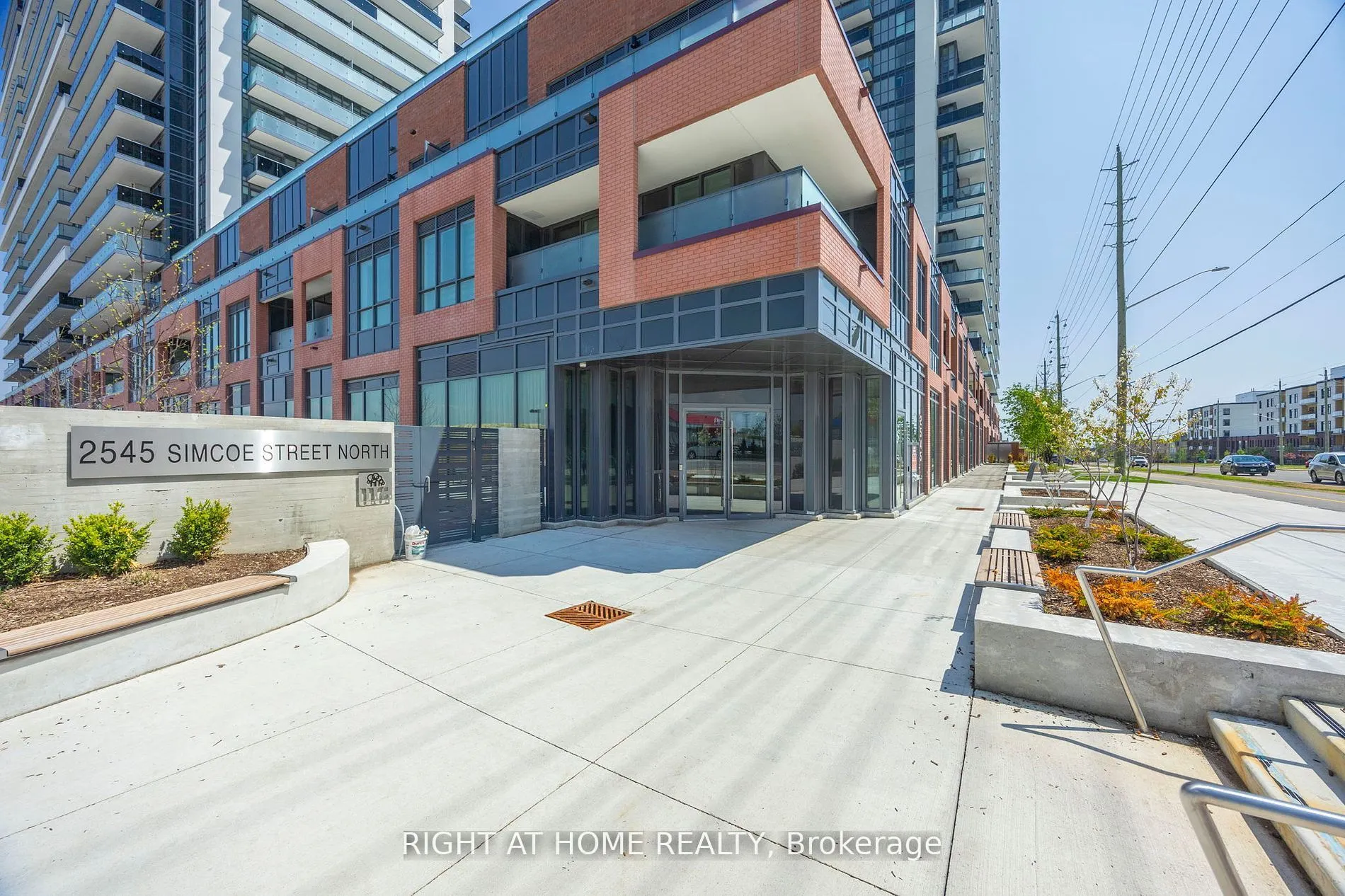 Property For Lease | E13683940