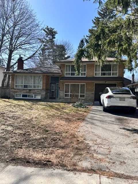 Detached Home For Lease | E13684900