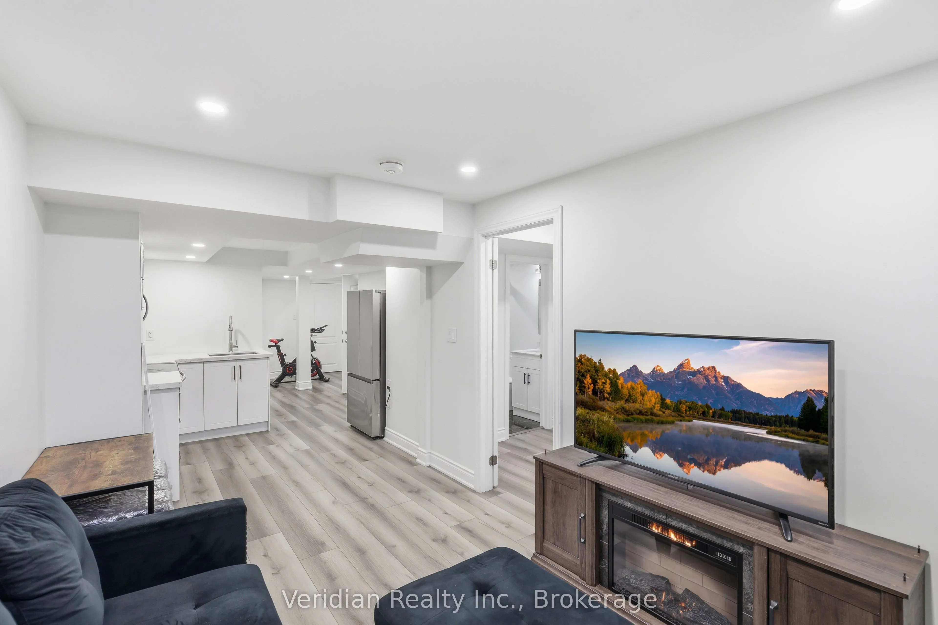 Property For Lease | E13685344