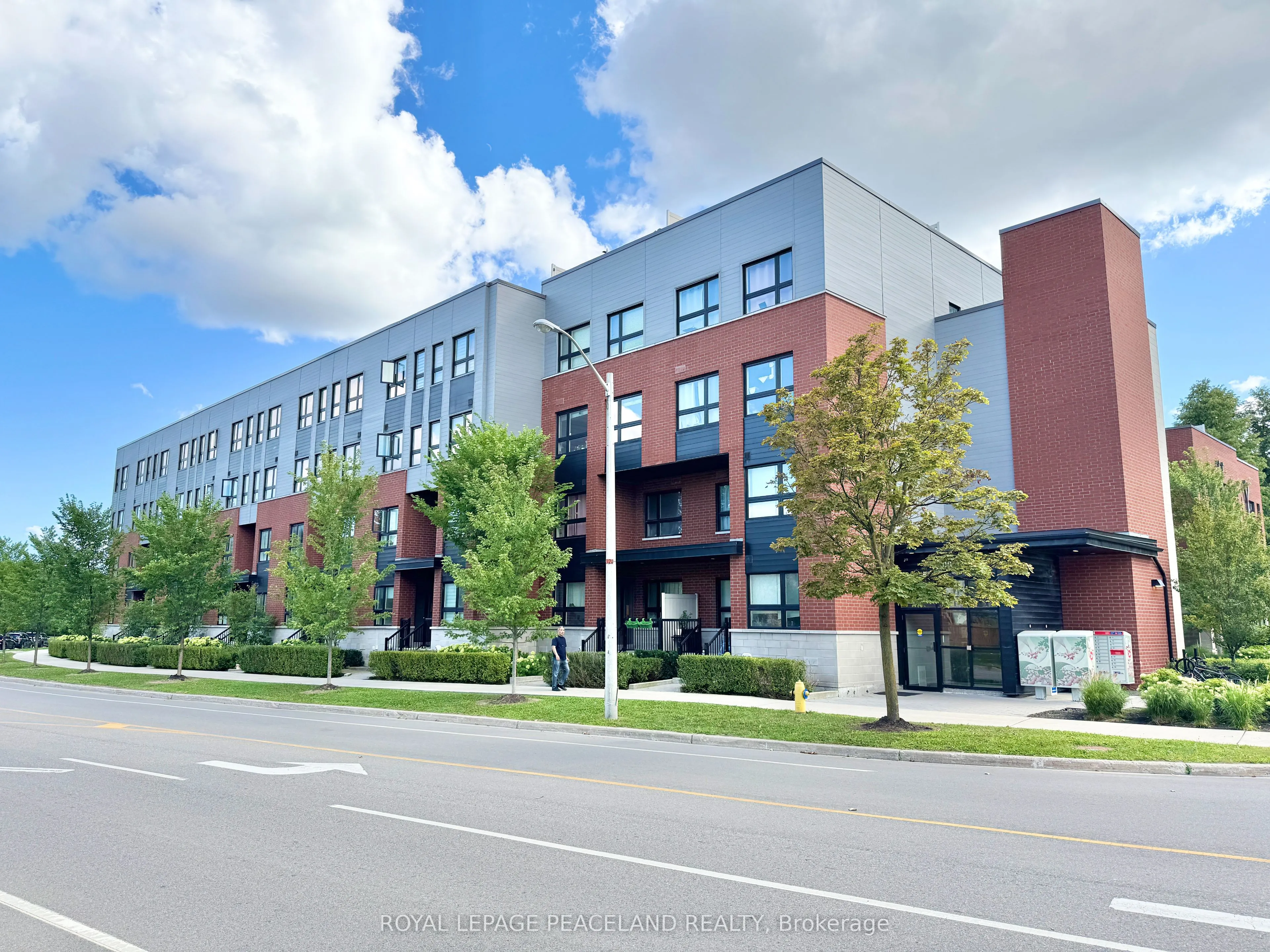 Property For Lease | E13685610