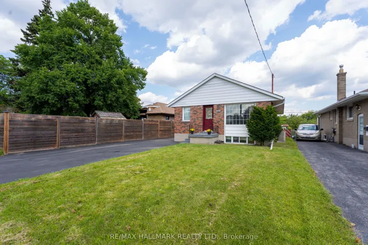 1557 Pharmacy Avenue, Toronto E04, ON M1R 2K4