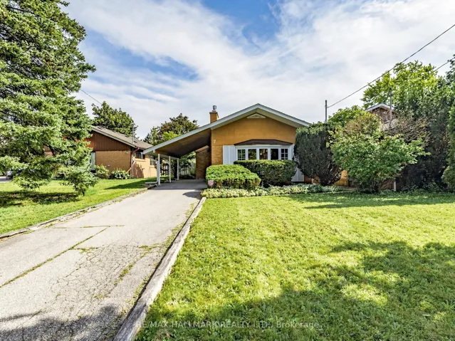 7 Panmure Crescent, Toronto E09, ON M1K 4Y5