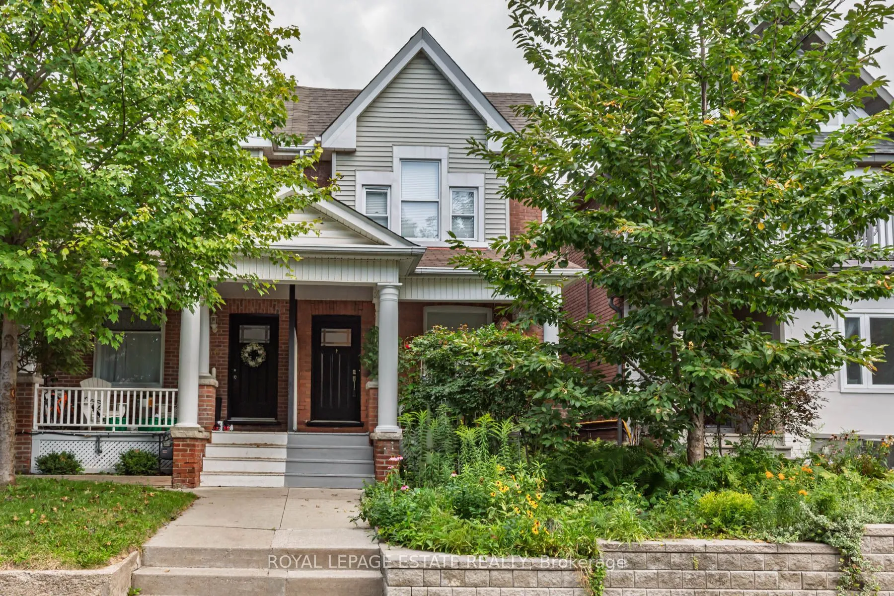 Semi-Detached Home For Sale | E13693004