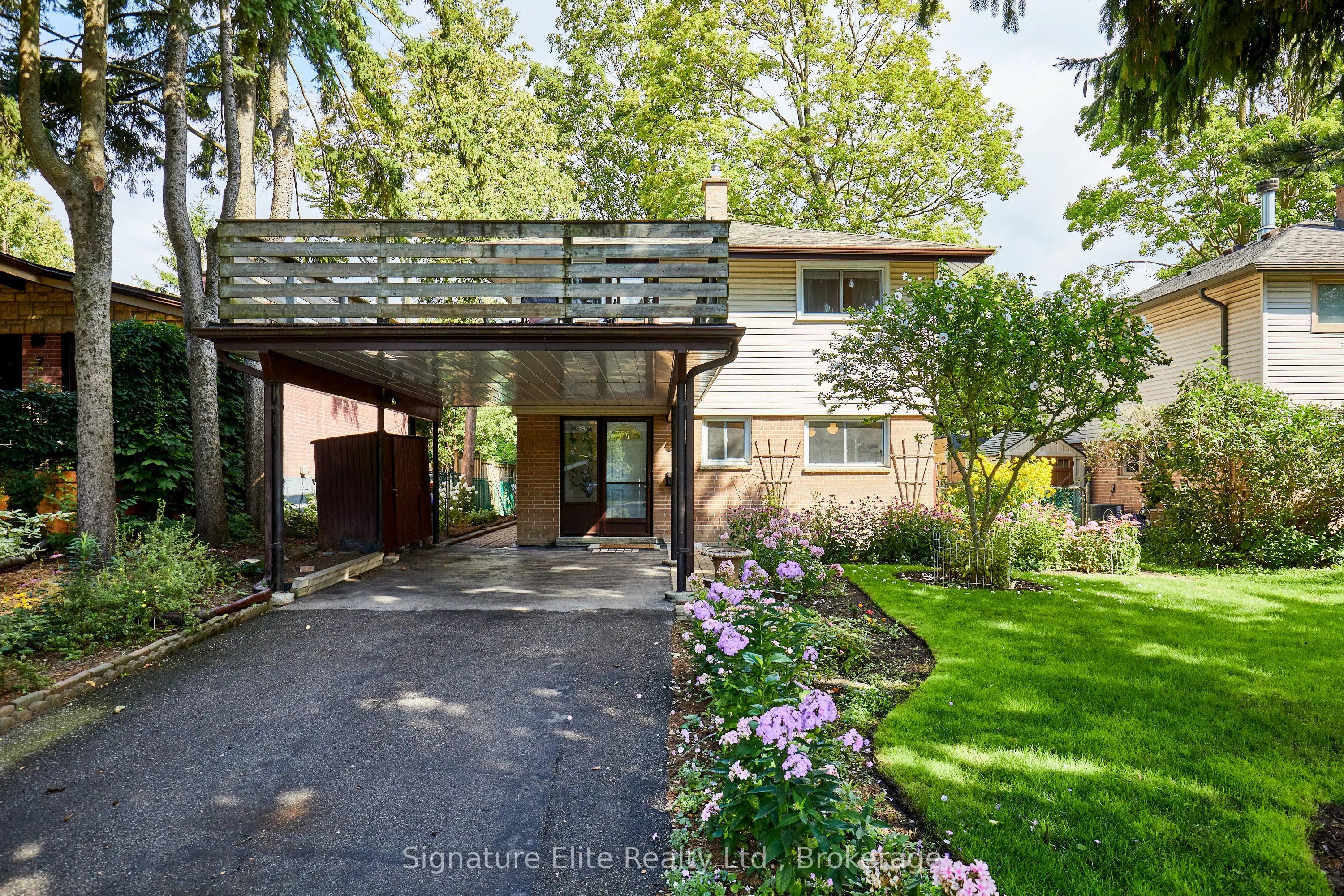 Detached Home For Sale | E13696258