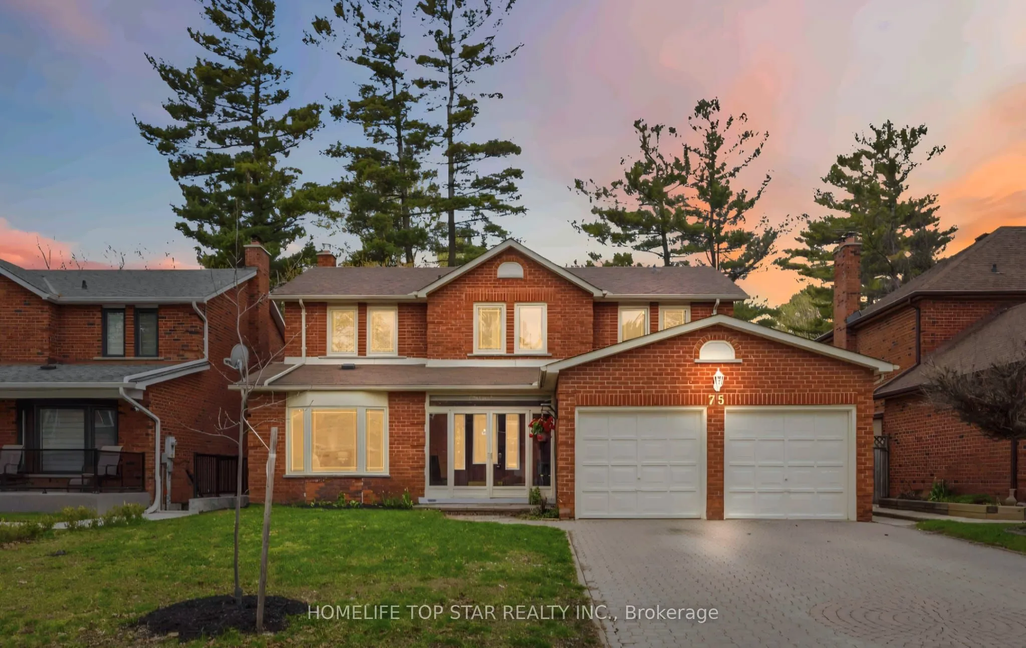 Detached Home For Lease | E13697388