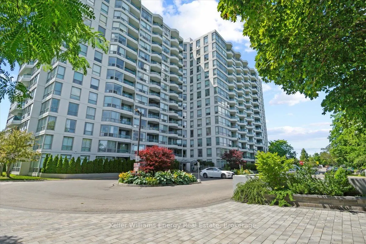 Property For Lease | E13700086