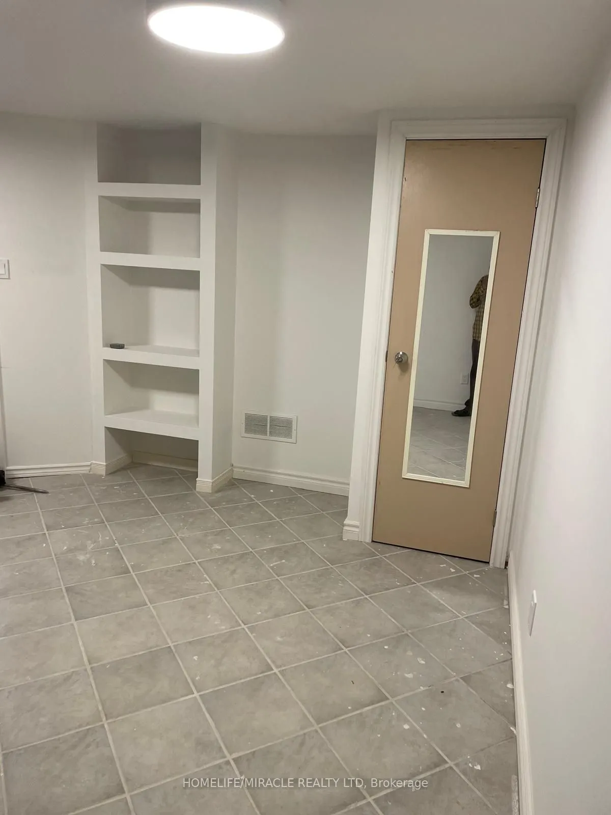 Detached Home For Lease | E13700546