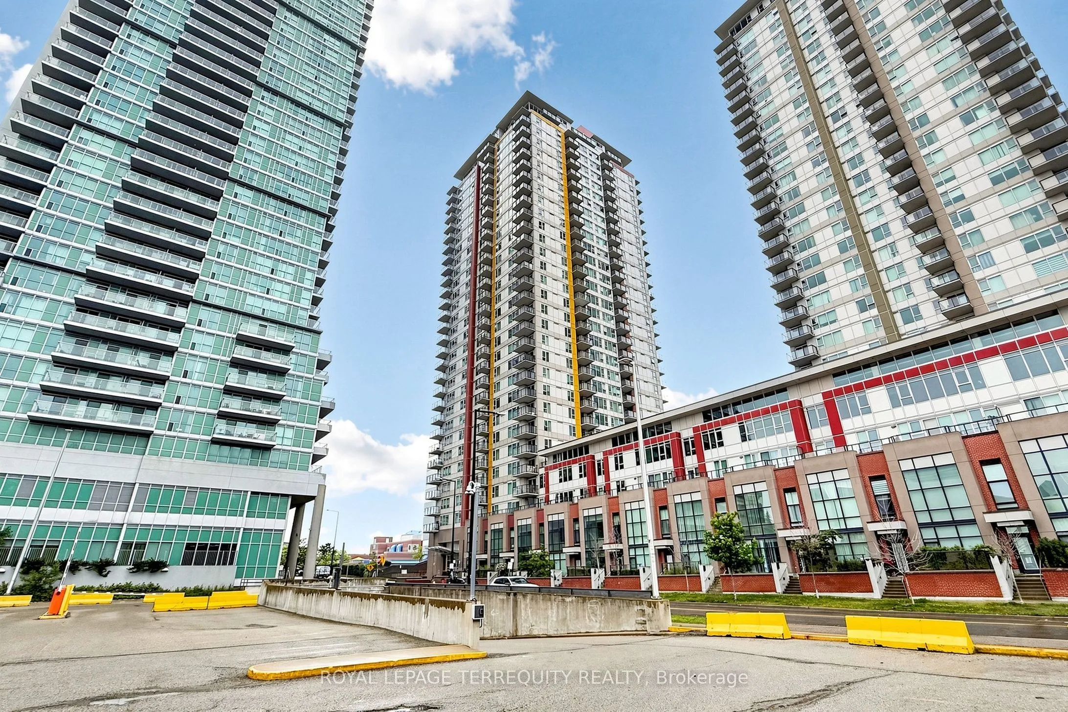 Property For Sale | E13701084