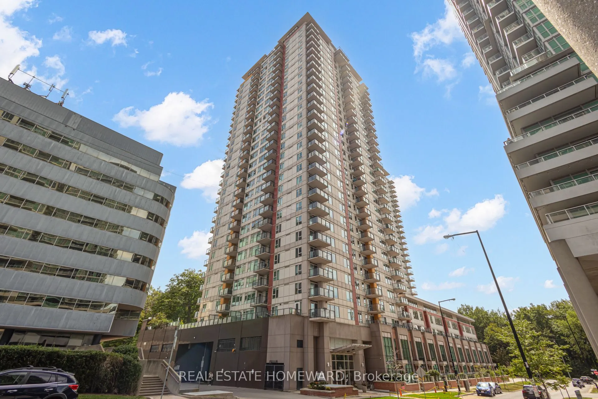 Property For Lease | E13701154