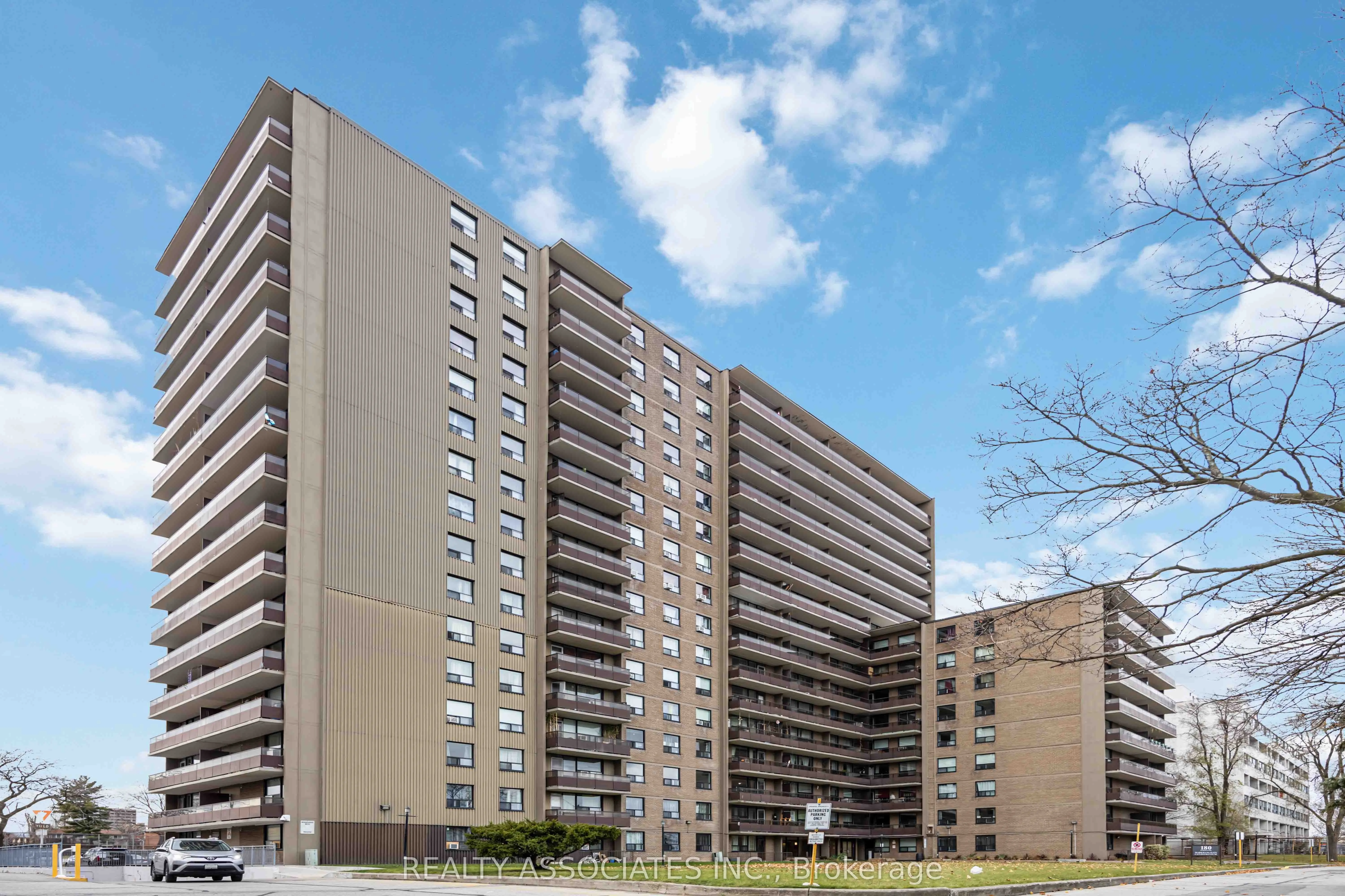 Property For Sale | E13701792