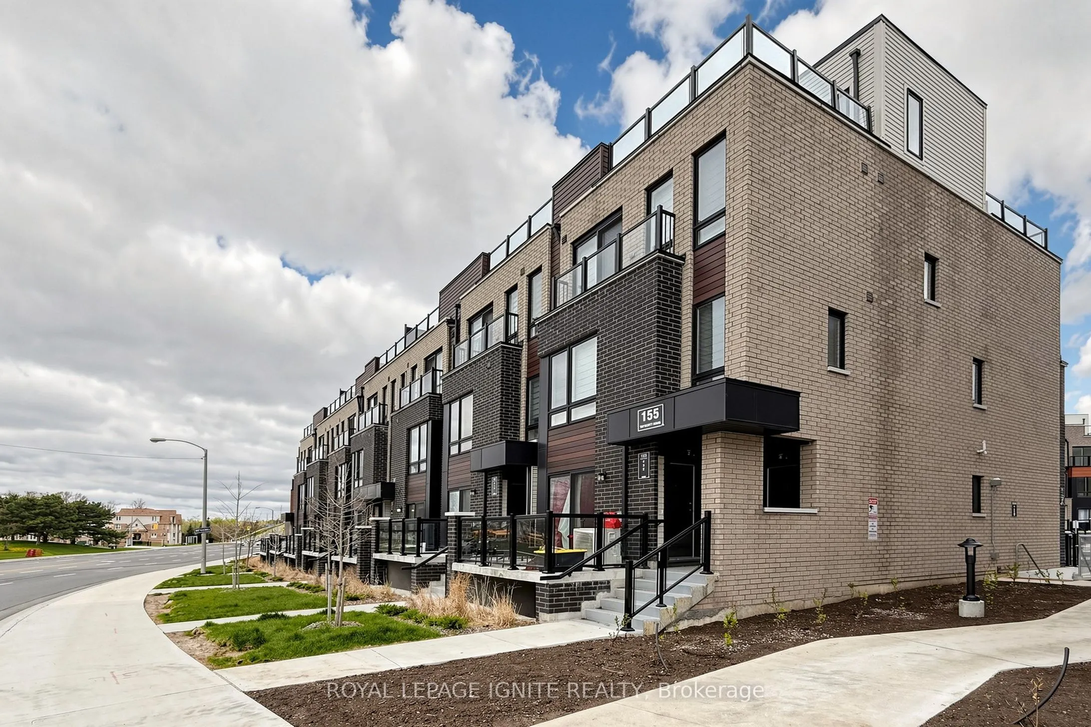 Property For Sale | E13702678