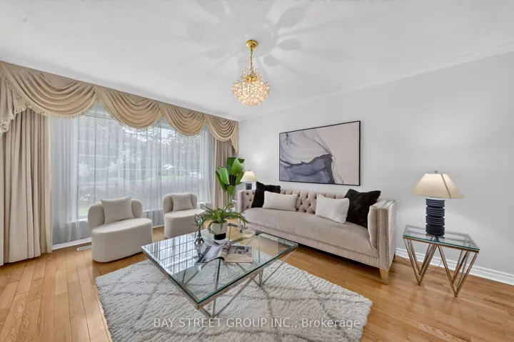 95 TINETA Crescent, Toronto E07, ON M1S 2Y5