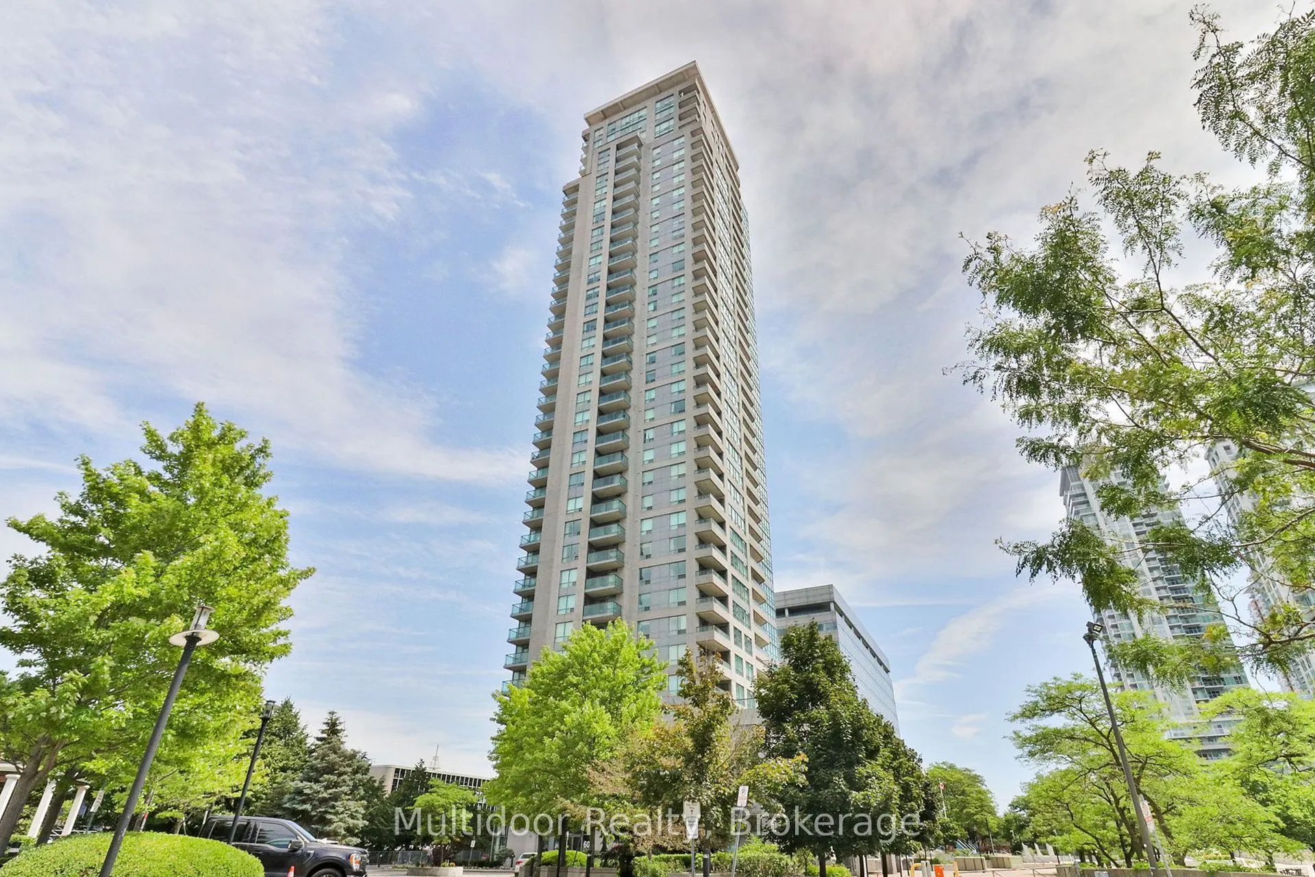 Property For Lease | E13703034