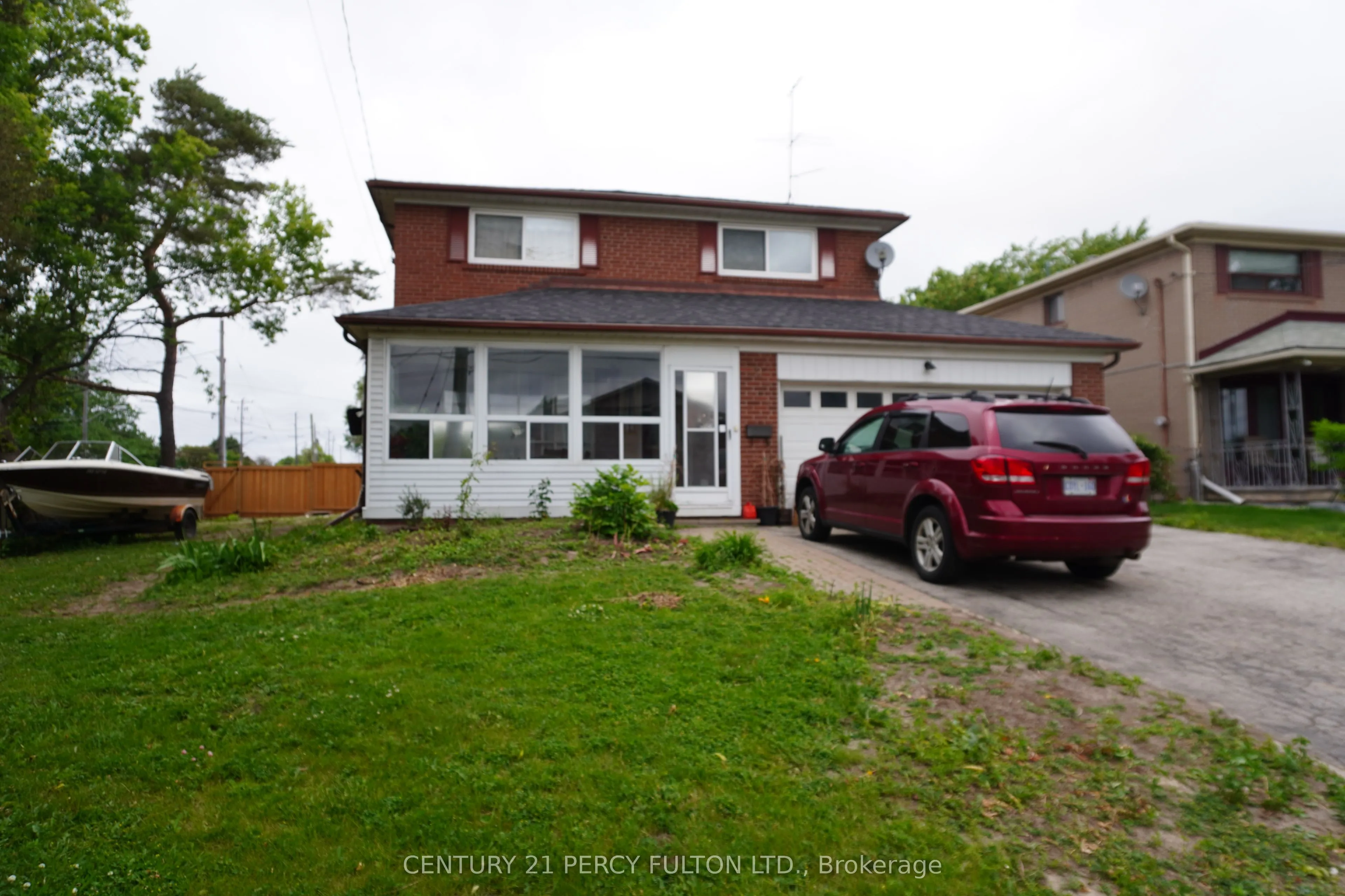 Detached Home For Lease | E13711770