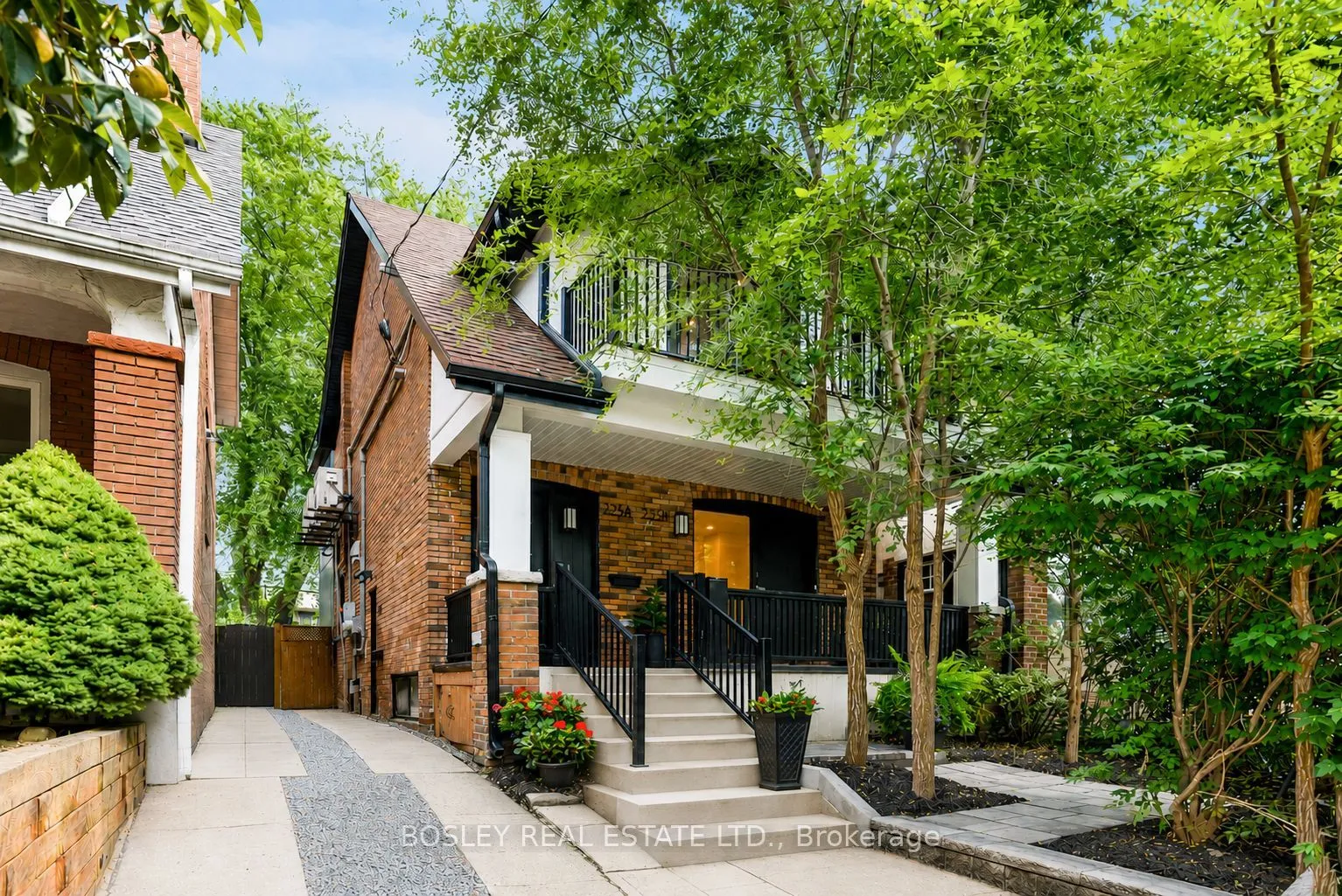 Triplex For Lease | E13714412