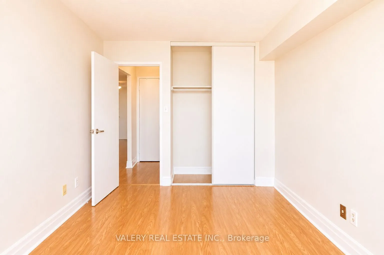 Property For Lease | E13715146