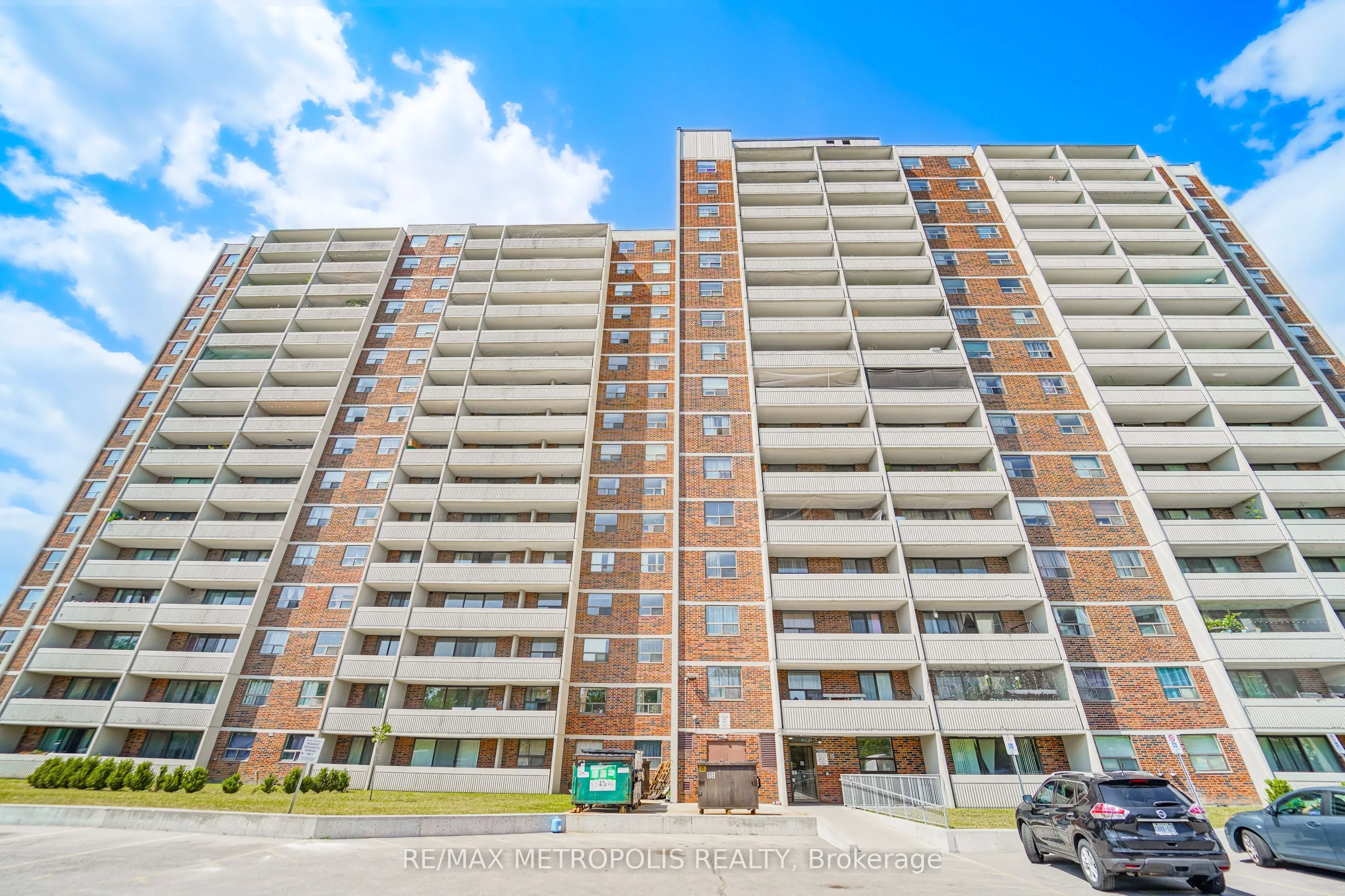 Property For Lease | E13715712