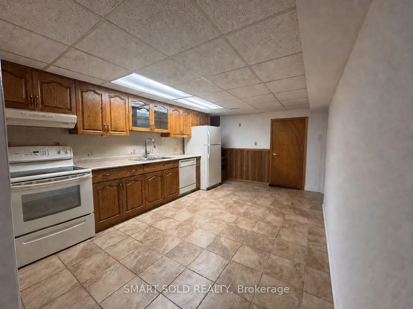Detached Home For Lease | E13716600