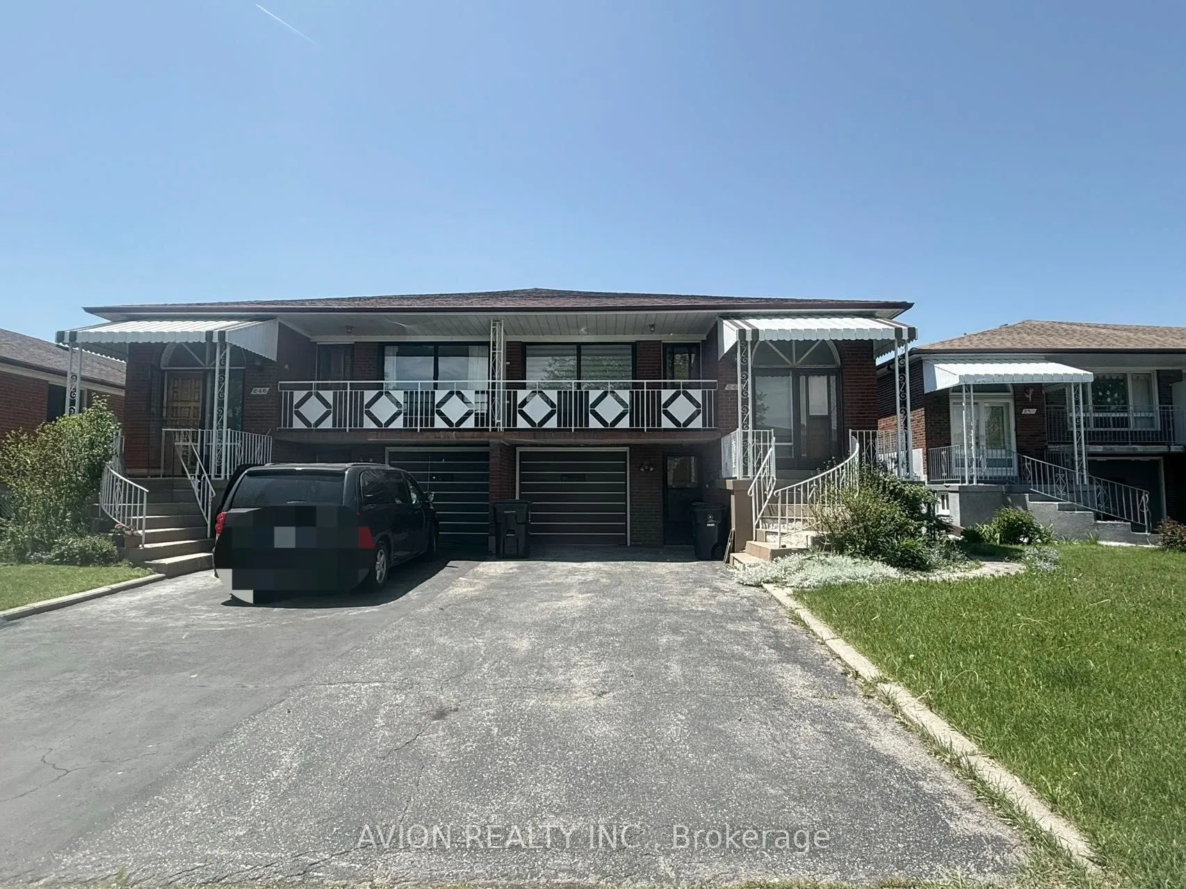 Semi-Detached Home For Lease | E13717368
