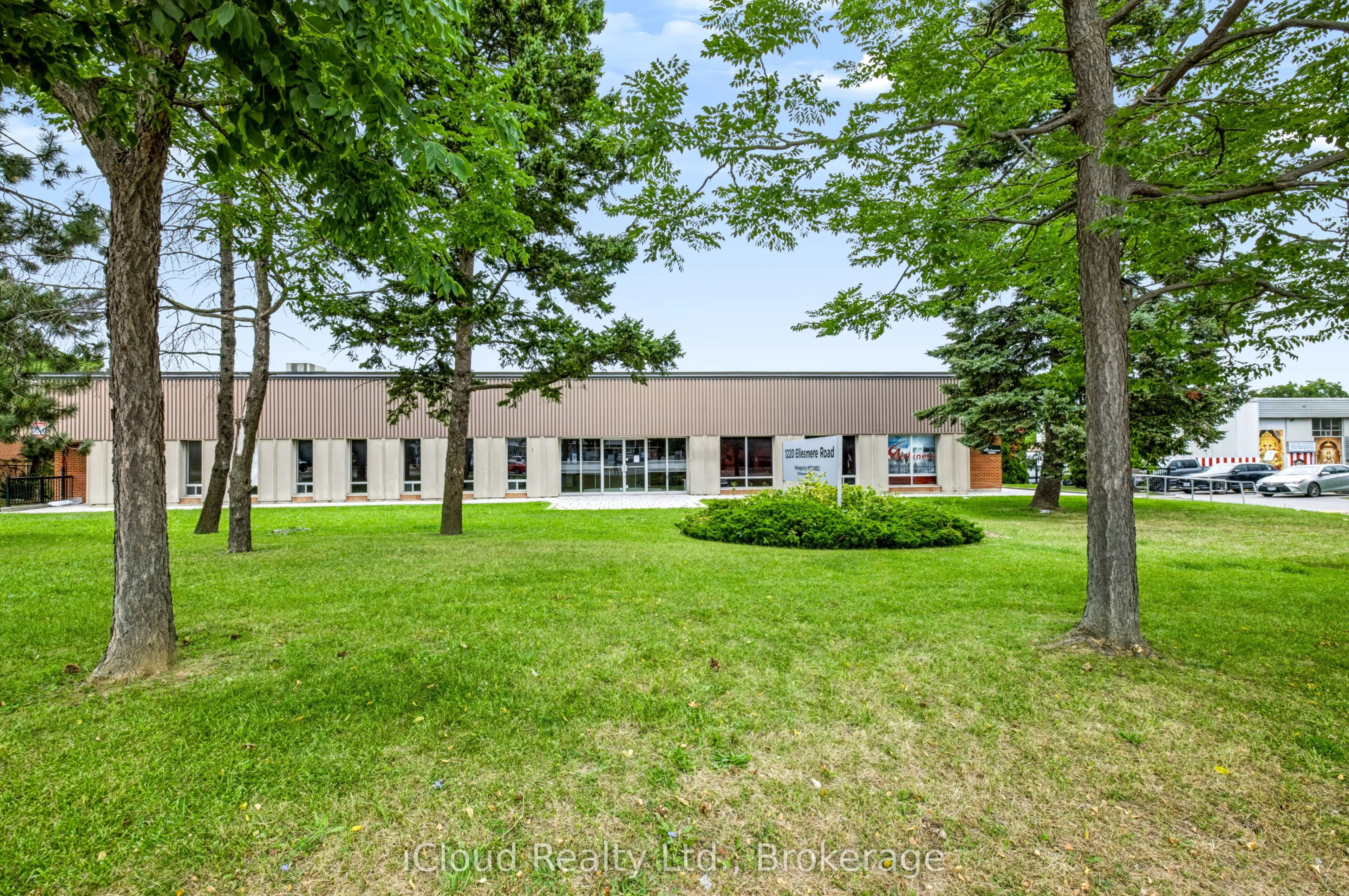 Industrial Property For Lease | E13718942