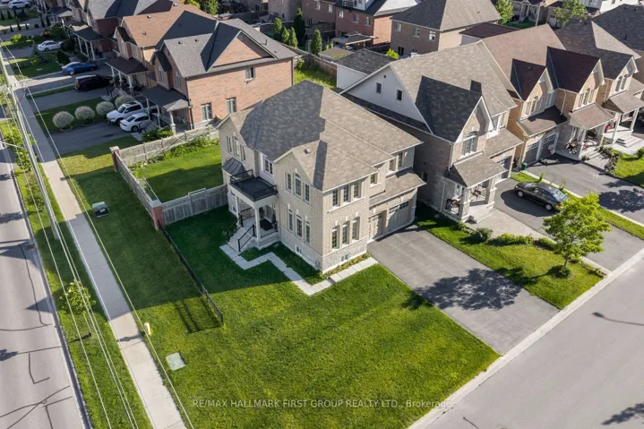 1 Cale Avenue, Clarington, ON L1E 0H5