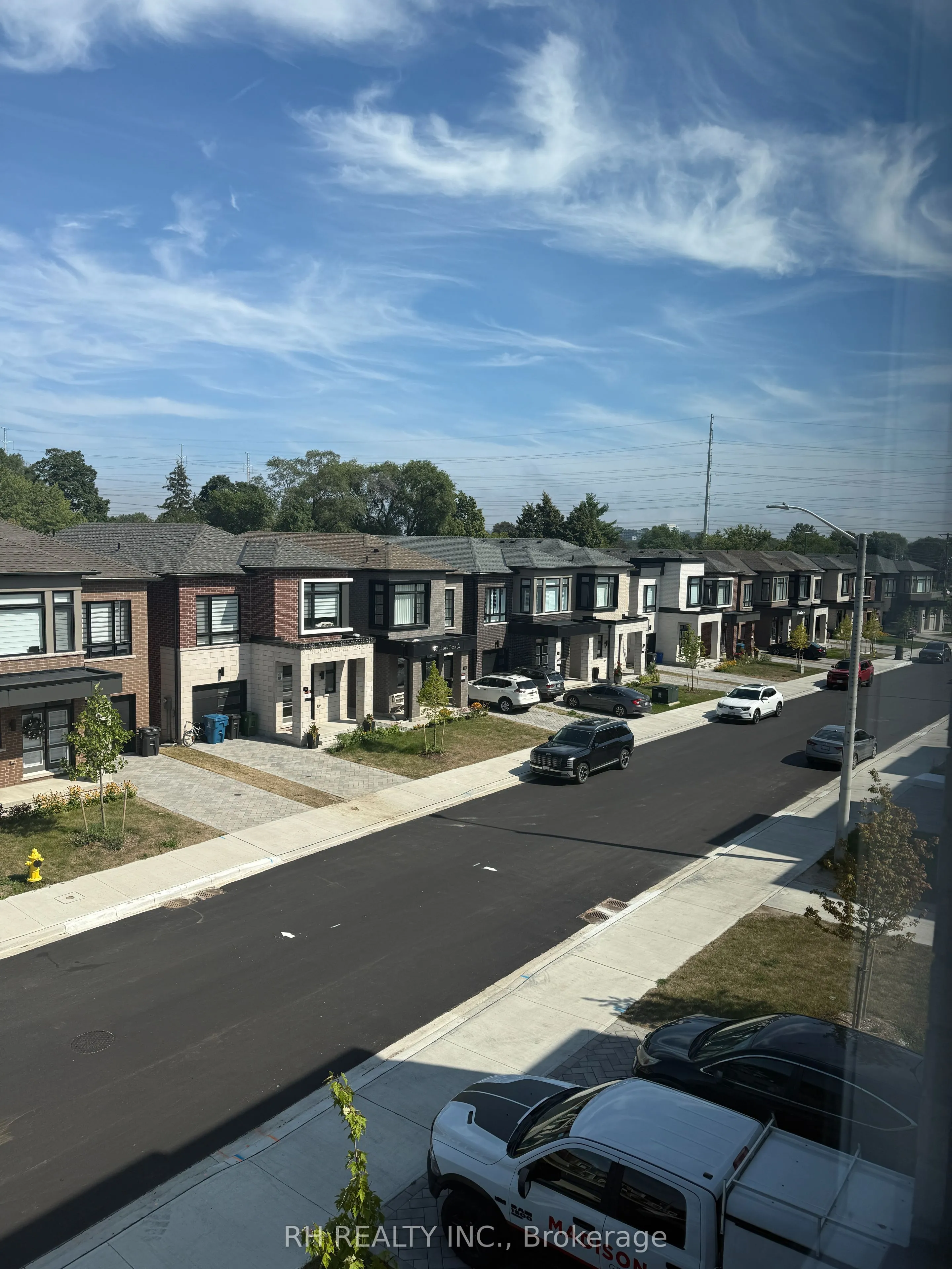 Detached Home For Lease | E13726380