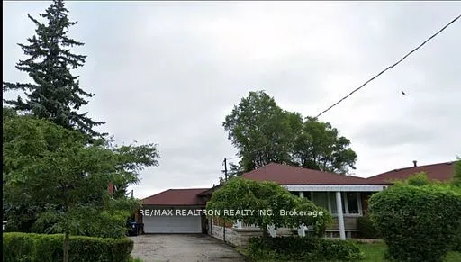 Detached Home For Lease | E13727342